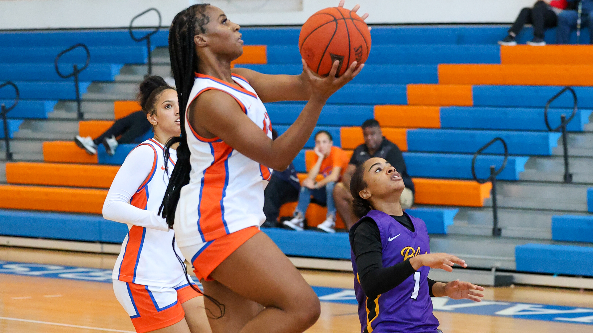 Kateria Gooden lay-up vs. LSUS 12/13/25