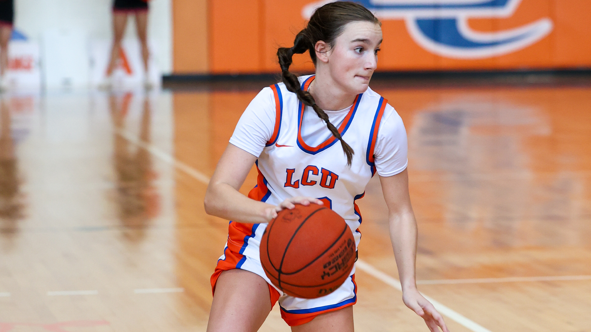 Maddison Carey dribble-drive vs. LSU Shreveport 12/13/25