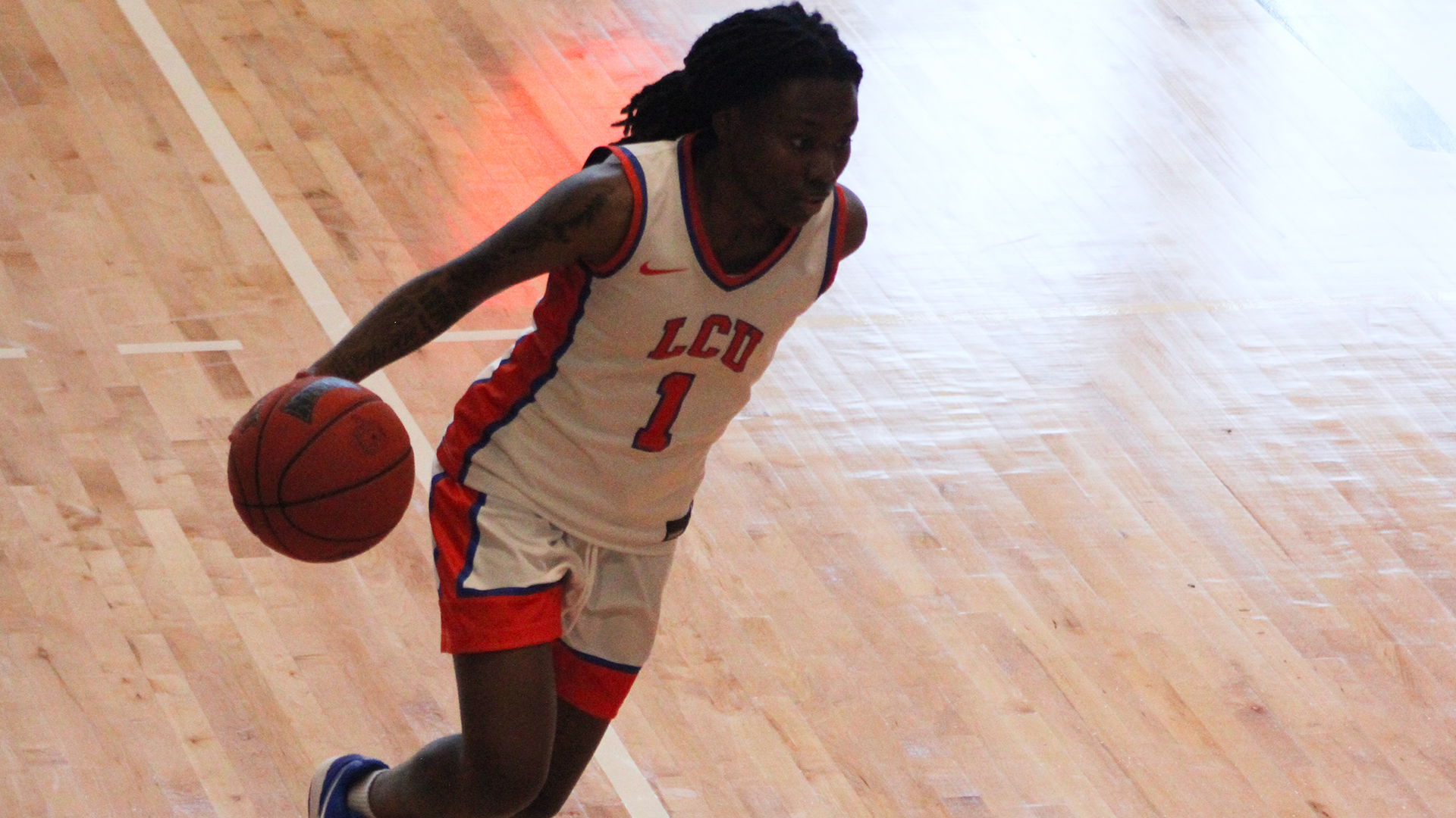Jakiya Thompson dribble-drive vs. William Carey 11/15/25
