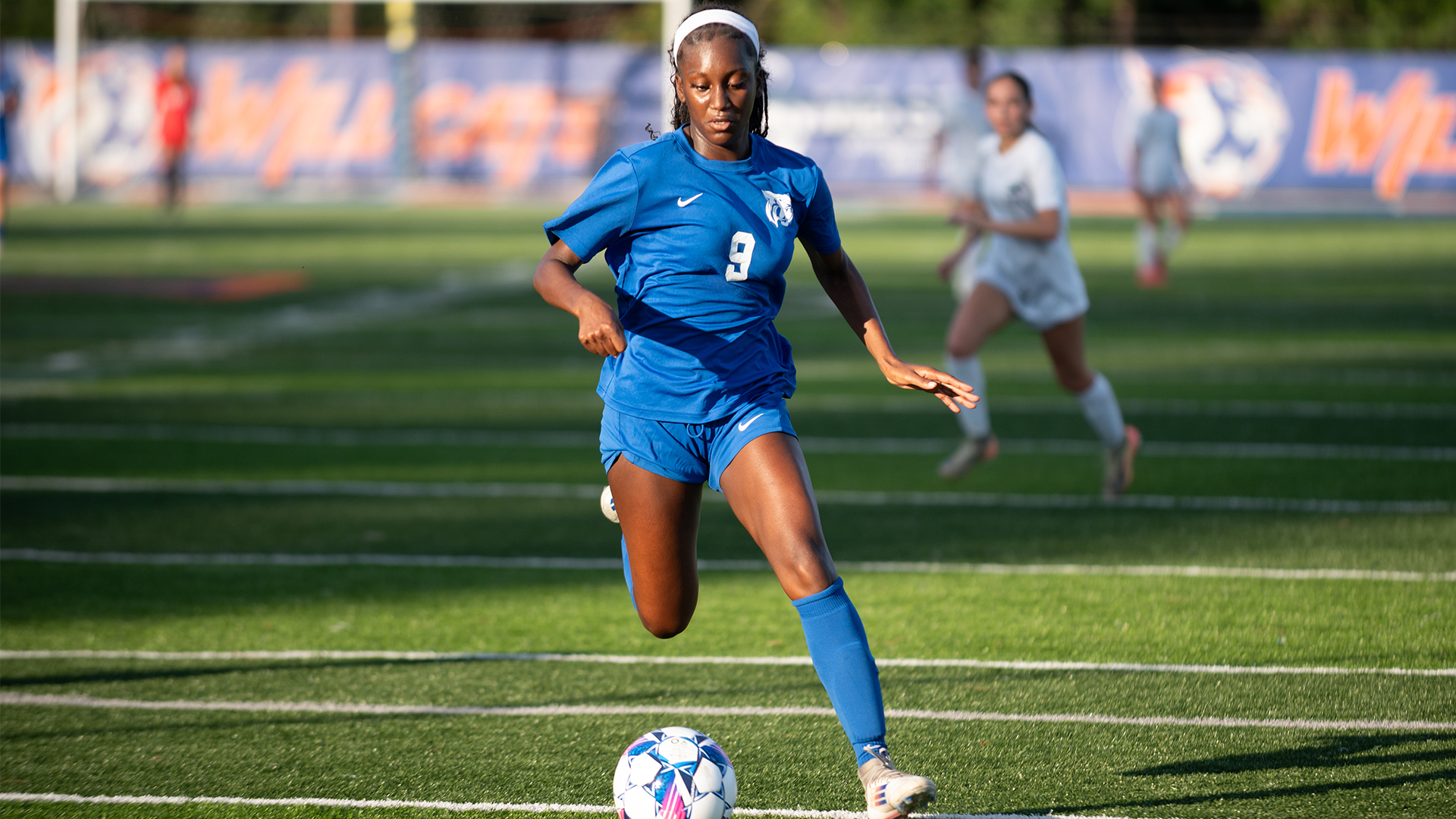 Giselle Liang dribbles downfield against North American 9/25/25