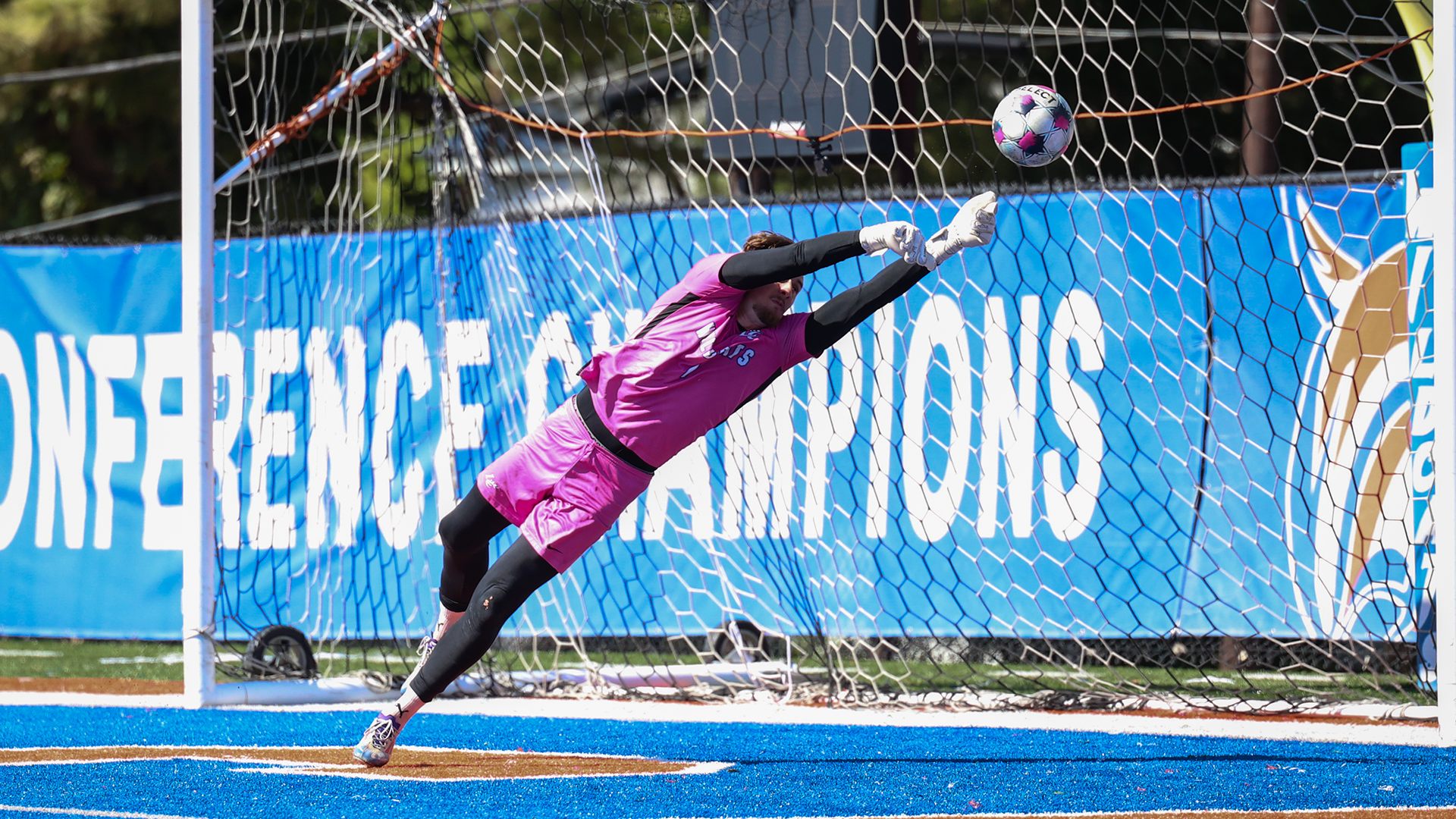 Ricardo Gross extends for save vs. Blue Mountain Christian 9/19/26