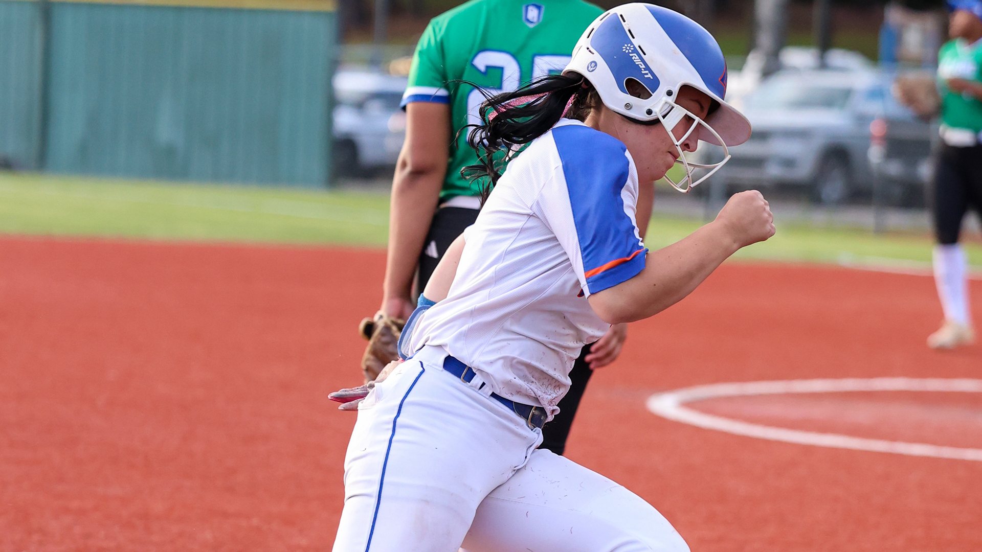 Emily Marks rounds third base vs. Dillard 4/7/26