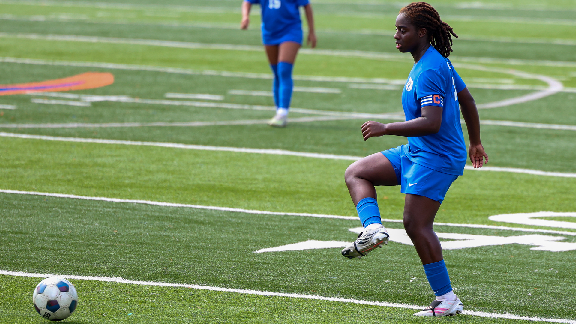 Kamsi Nwosu-Damian passes the ball vs. Texas College 9/26/26