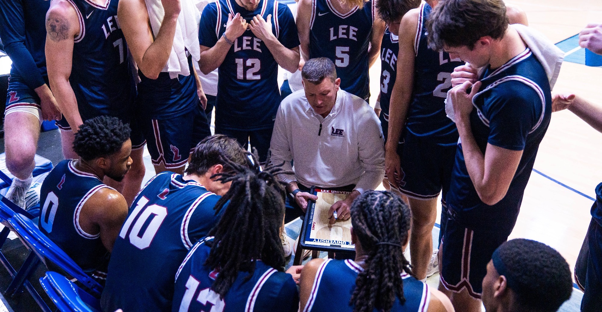 Bubba smith huddle at UWF