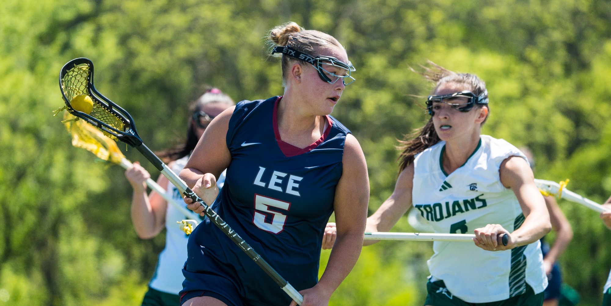 Bailey with the ball