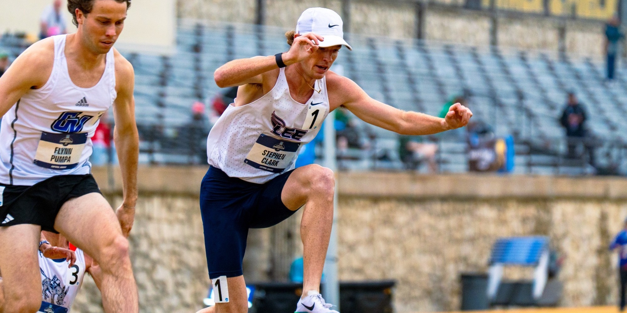 Stephen Clark hurdles in 3000m steeplechase_DII-Nationals
