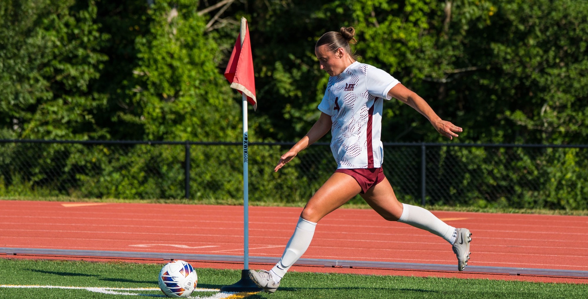 Davis corner kick
