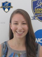 Lauren Trinkoff headshot logo
