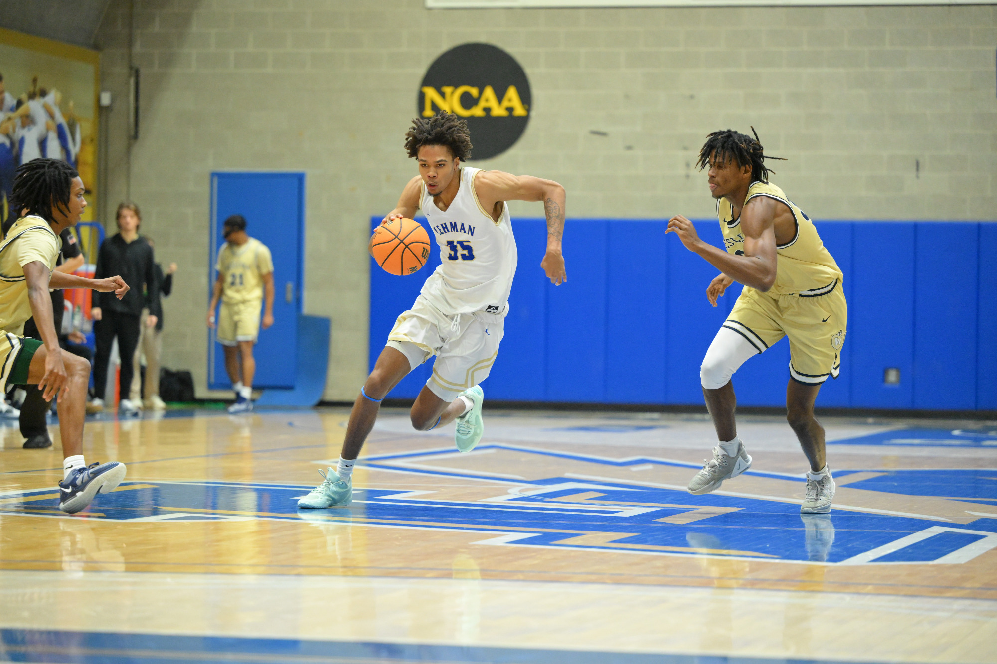 Men s Basketball Lose Heartbreaker At CCNY Lehman College Athletics men-s-basketball-lose-heartbreaker-at-ccny-lehman-college-athletics