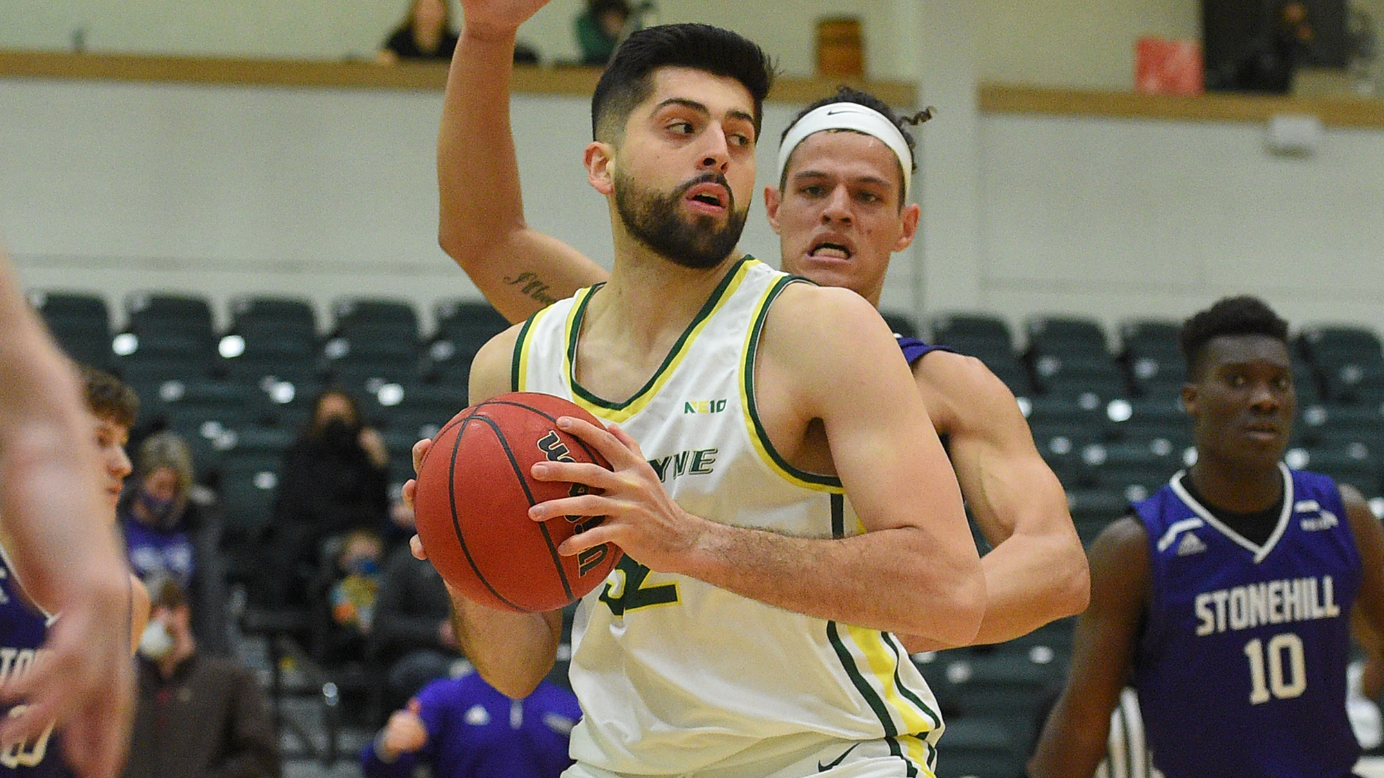 Armon Nasseri Post Up