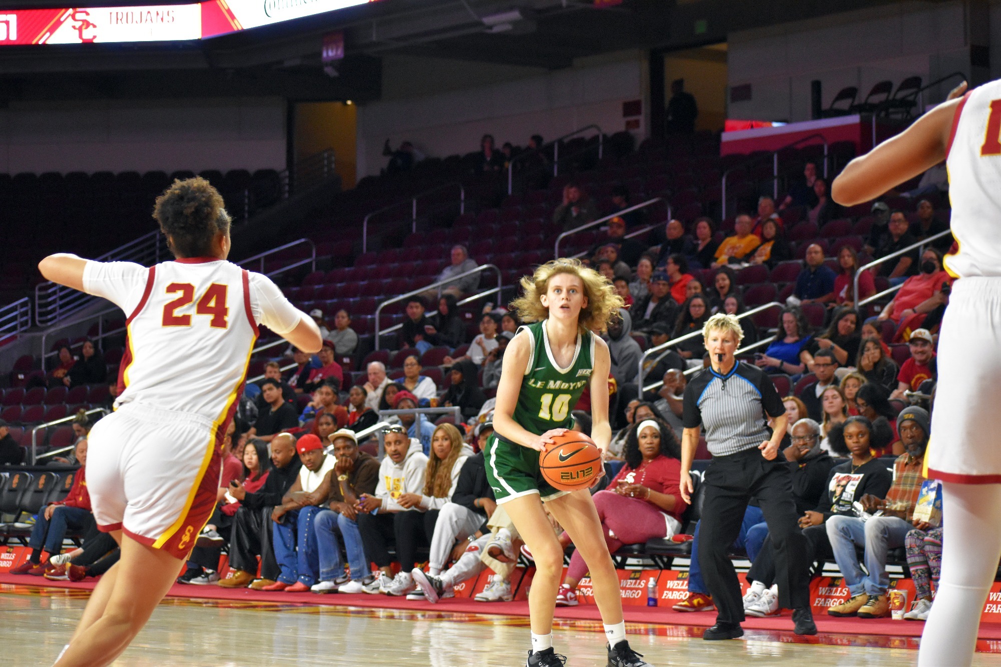 Sydney Lusher Women's Basketball Le Moyne College Athletics