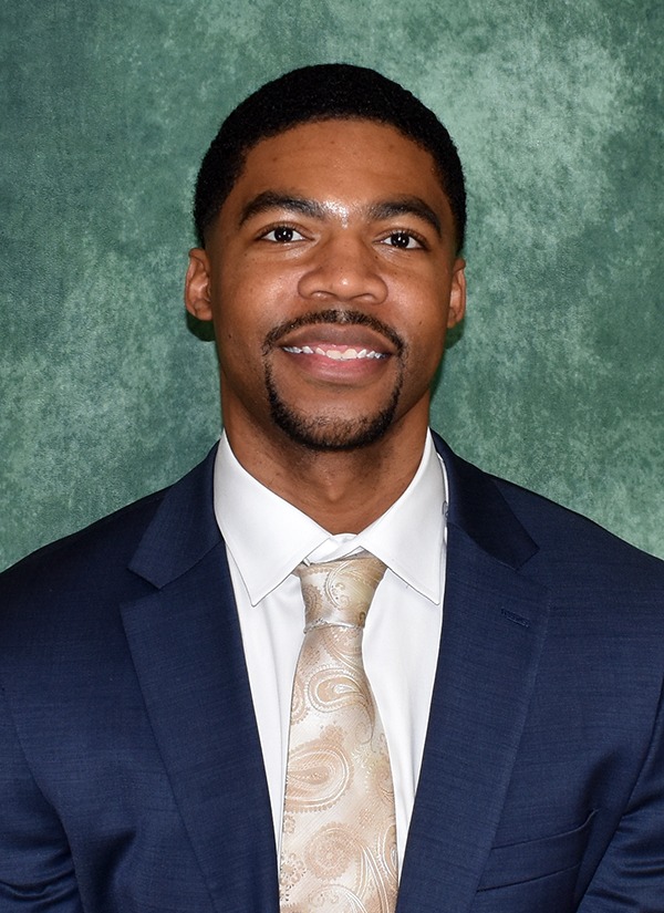 Elijah Burns
