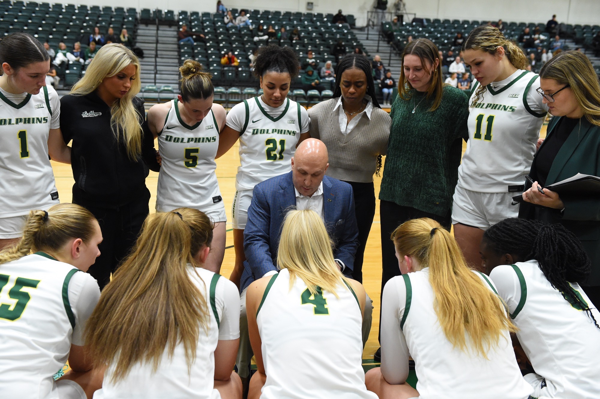WBB Huddle vs Cornell