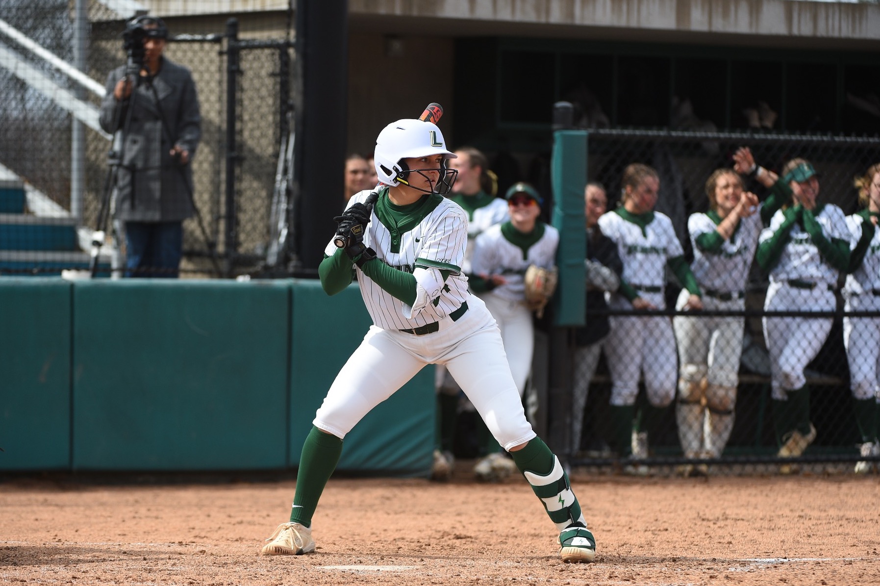 Adrianna Laraway vs SFU