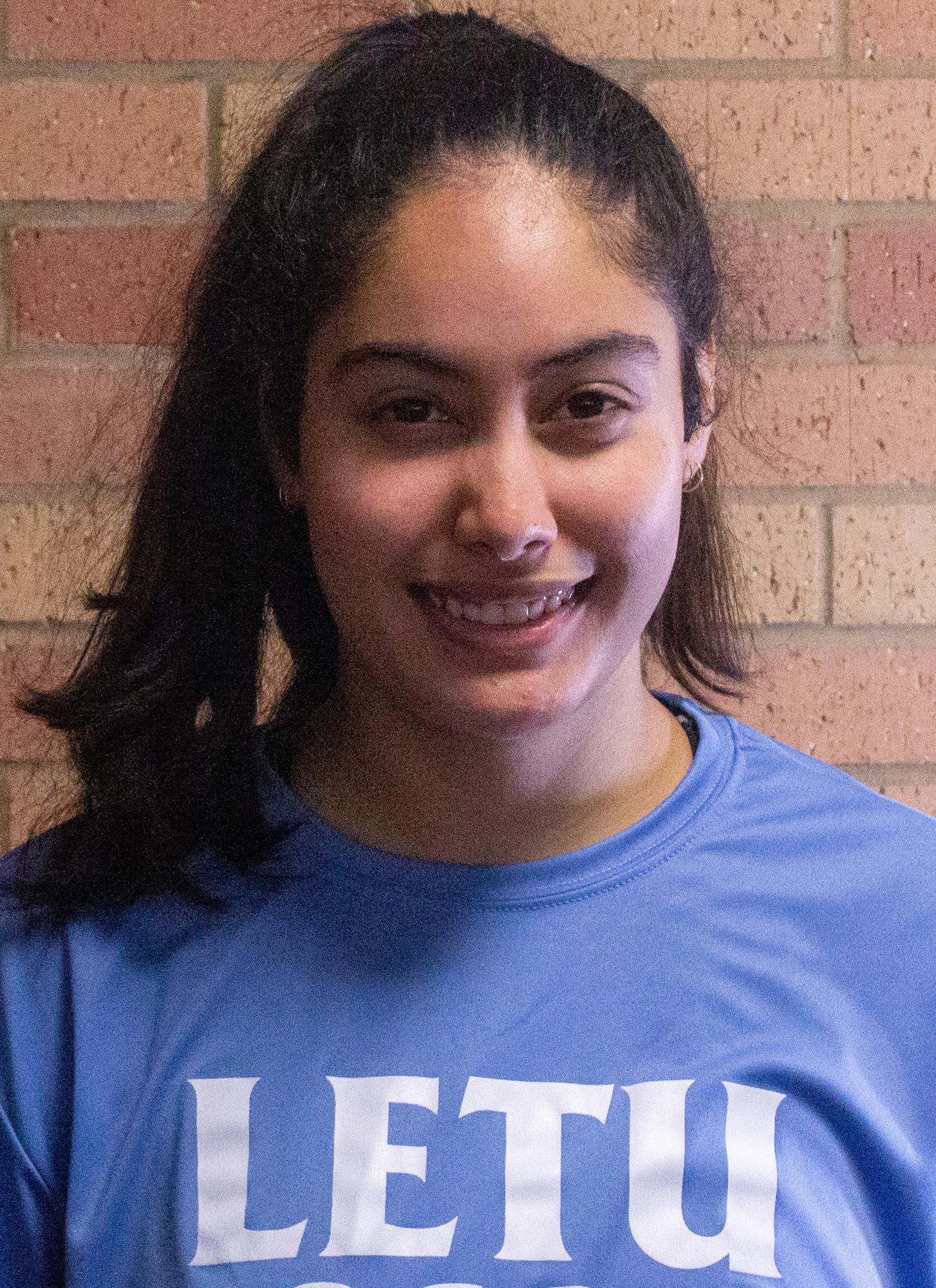 Mary Sarofaliyeng headshot