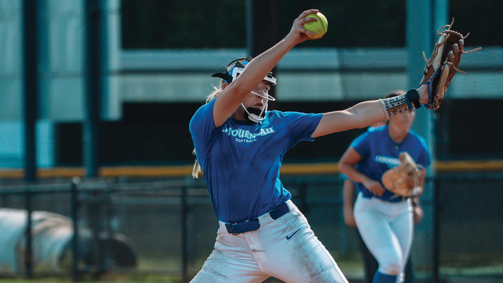 LeTourneau softball