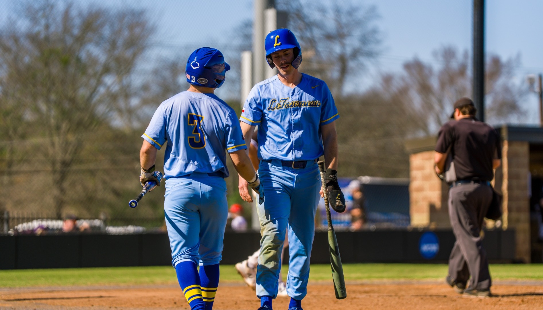 LeTourneau baseball