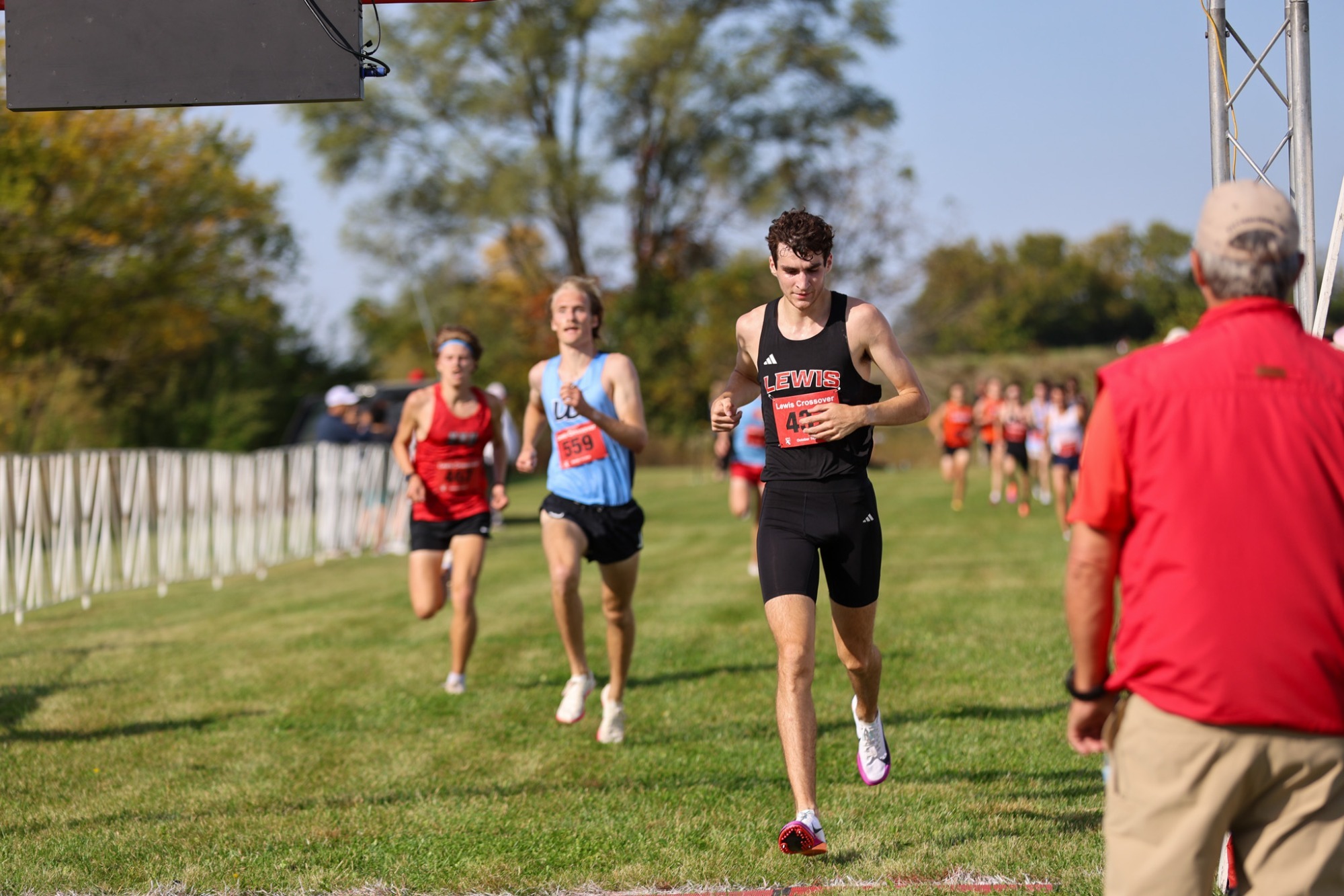 Evan Horgan 2026 Lewis Crossover Finish