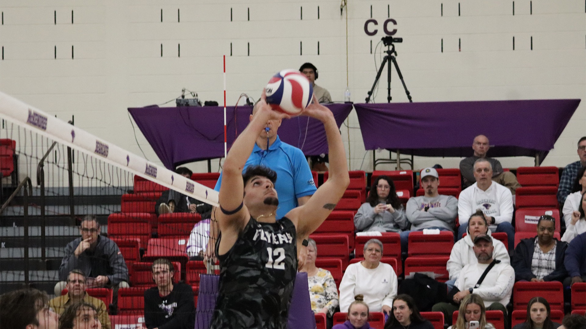 Diego Estrada sets the ball against McKendree