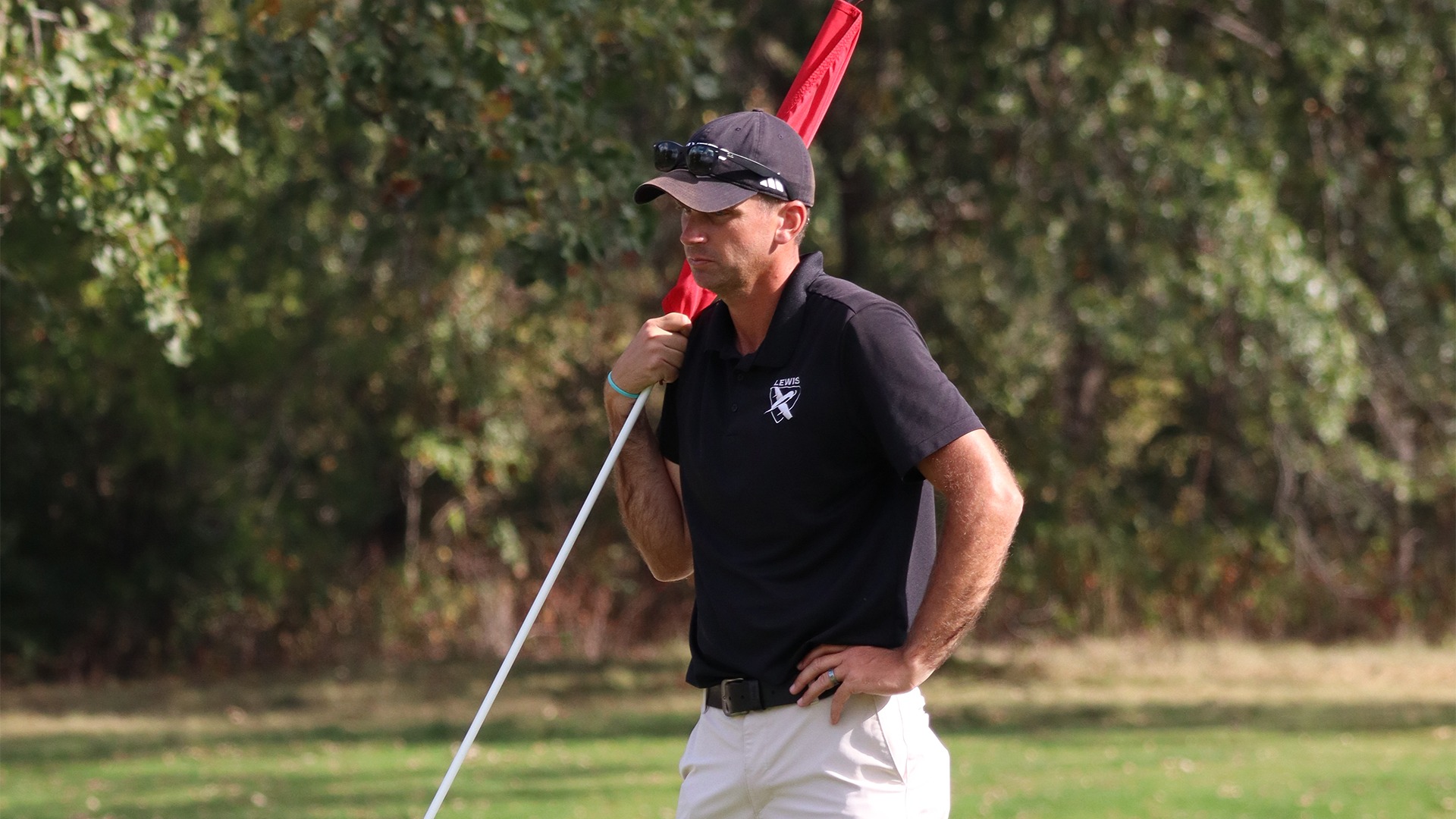 Head coach Greg Baresel 