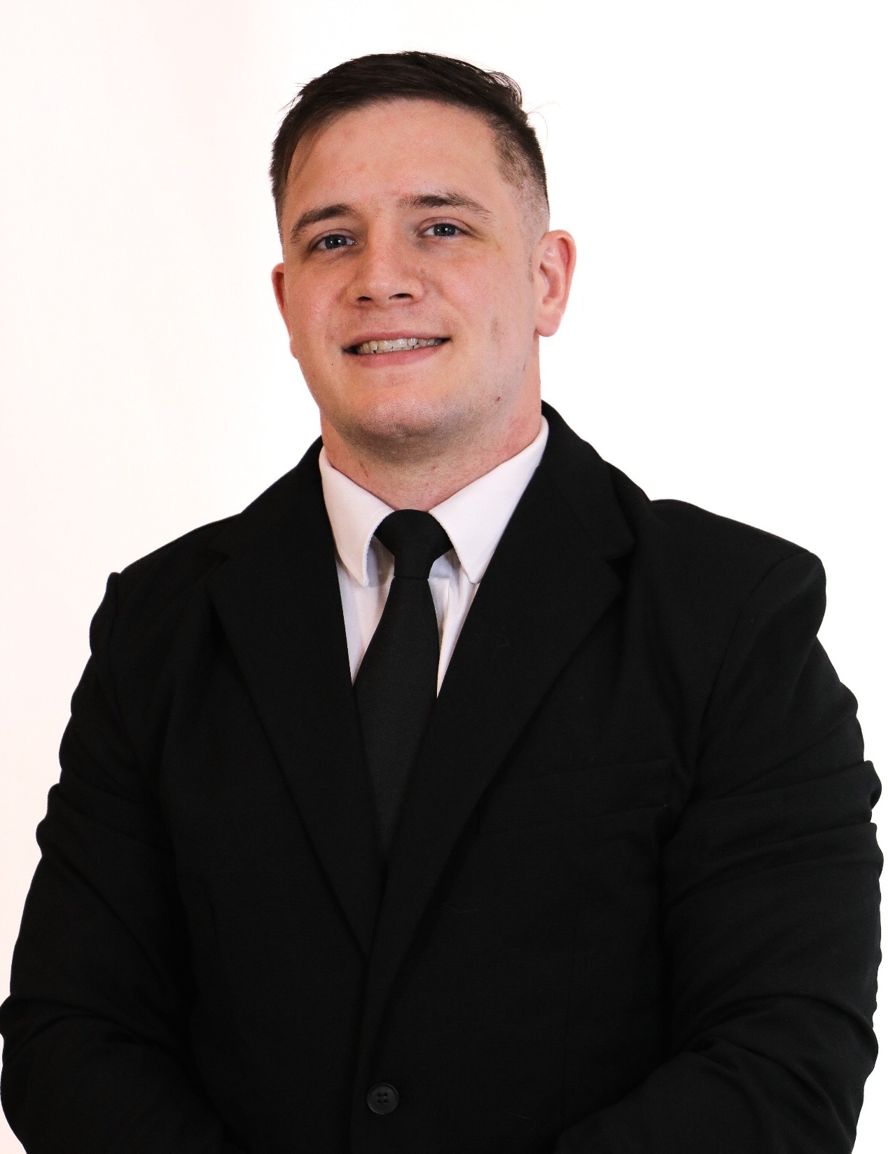 DylanEvans.headshots.Oct2023