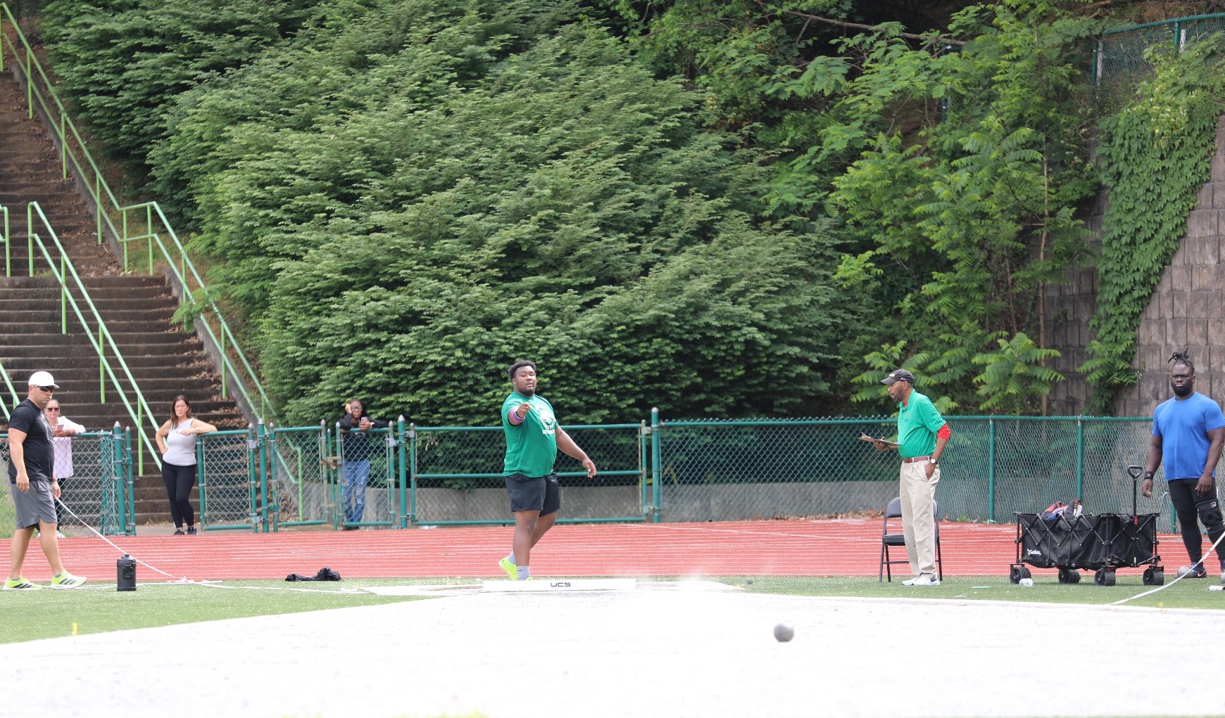 Dixon - ShotPut