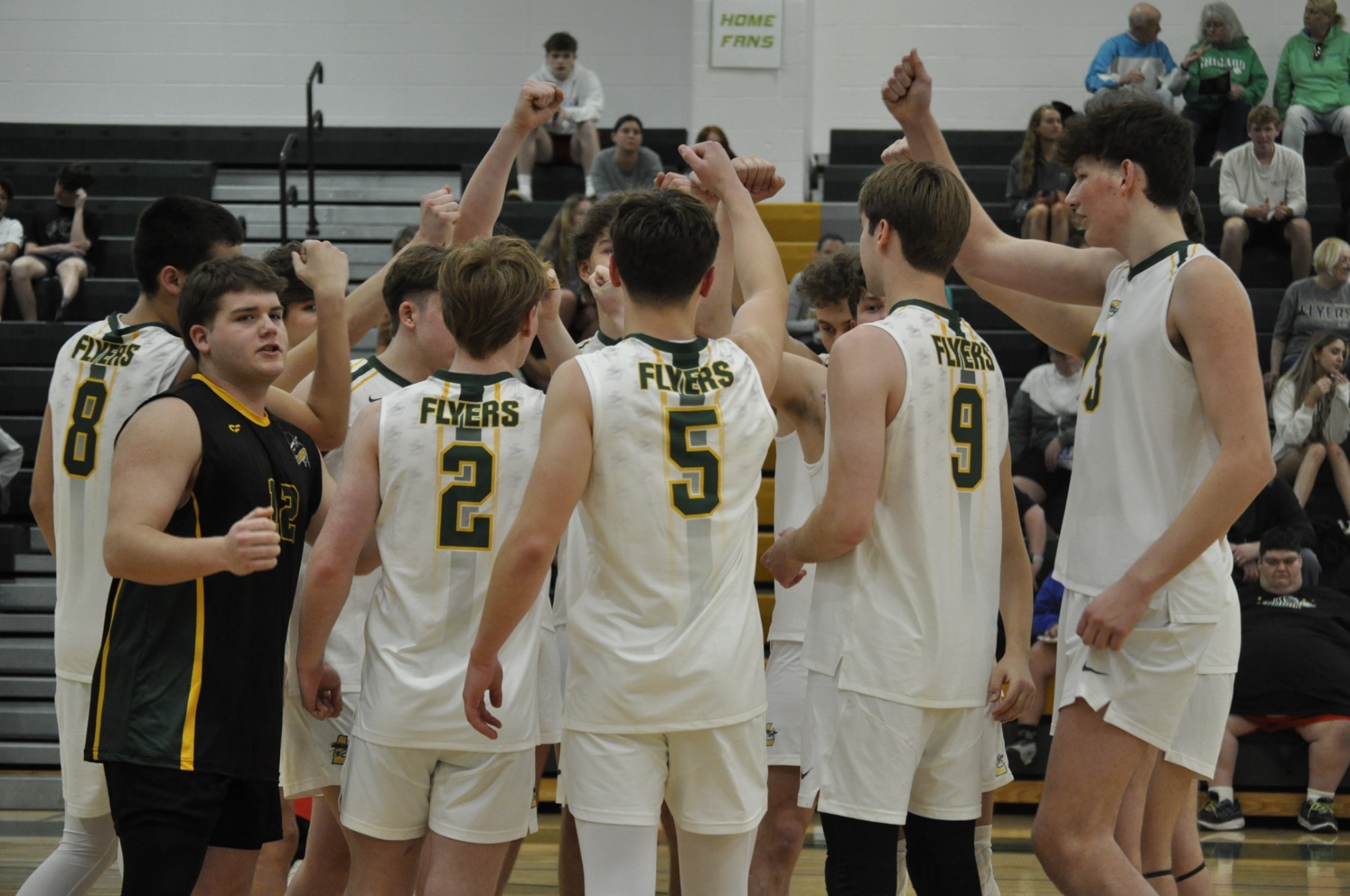 Boys VB Win District Title