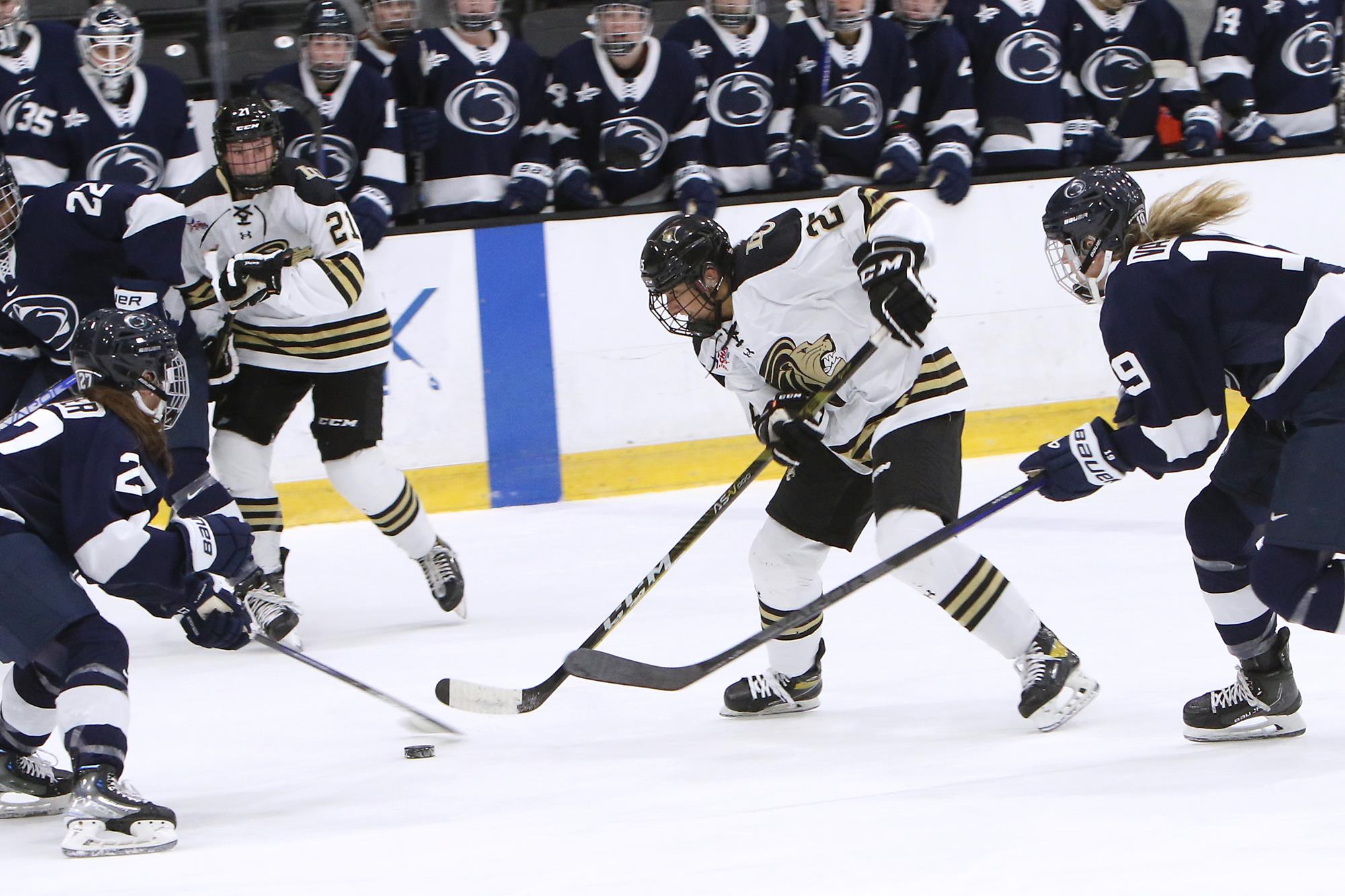 Chloe Corbin Women's Ice Hockey Lindenwood University Athletics