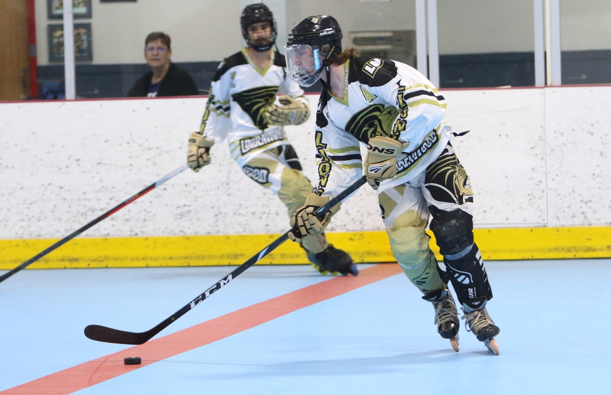 roller hockey gold.1755