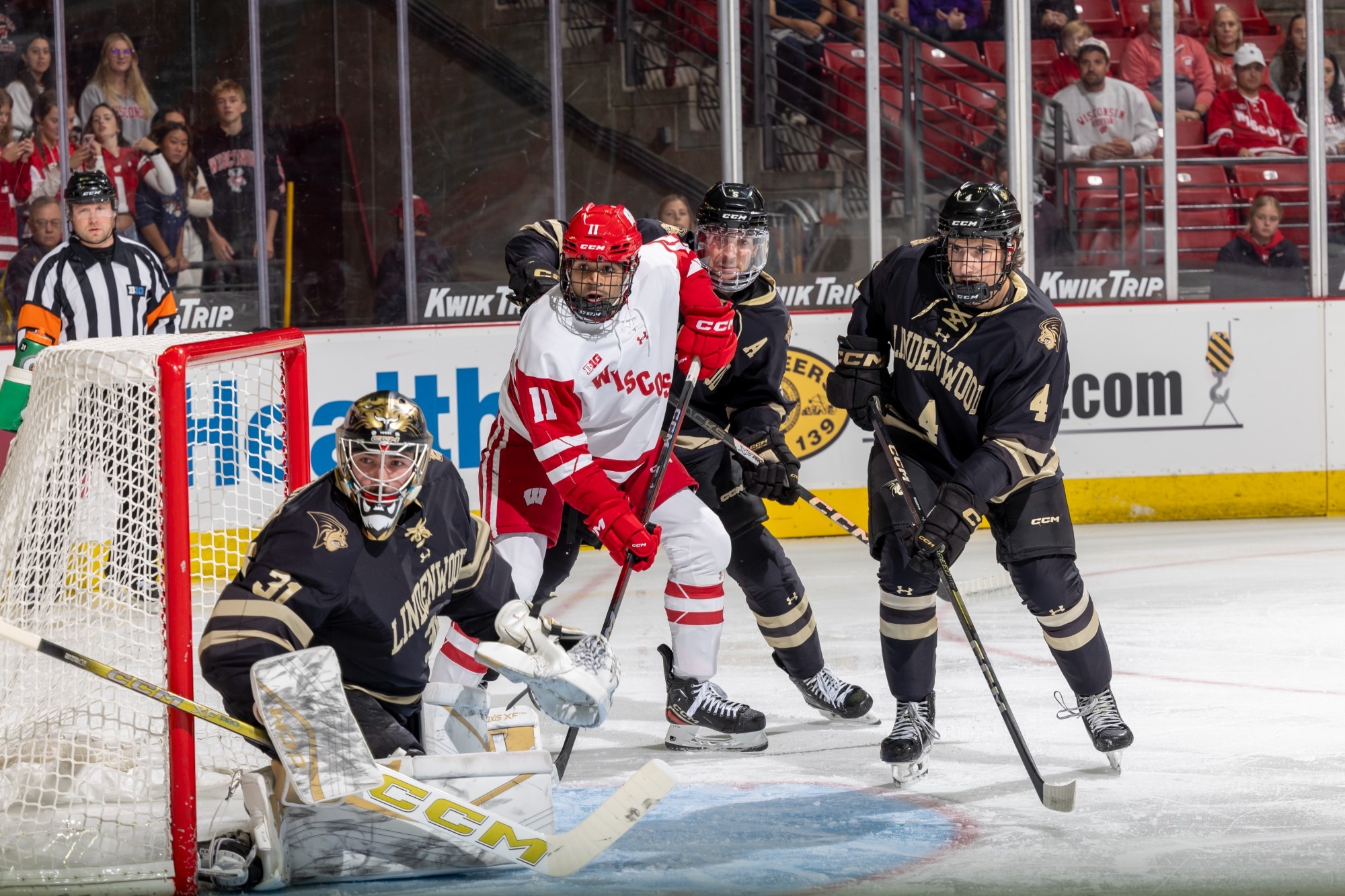 Men’s Ice Hockey Heads to 9 Wisconsin Lindenwood University Athletics