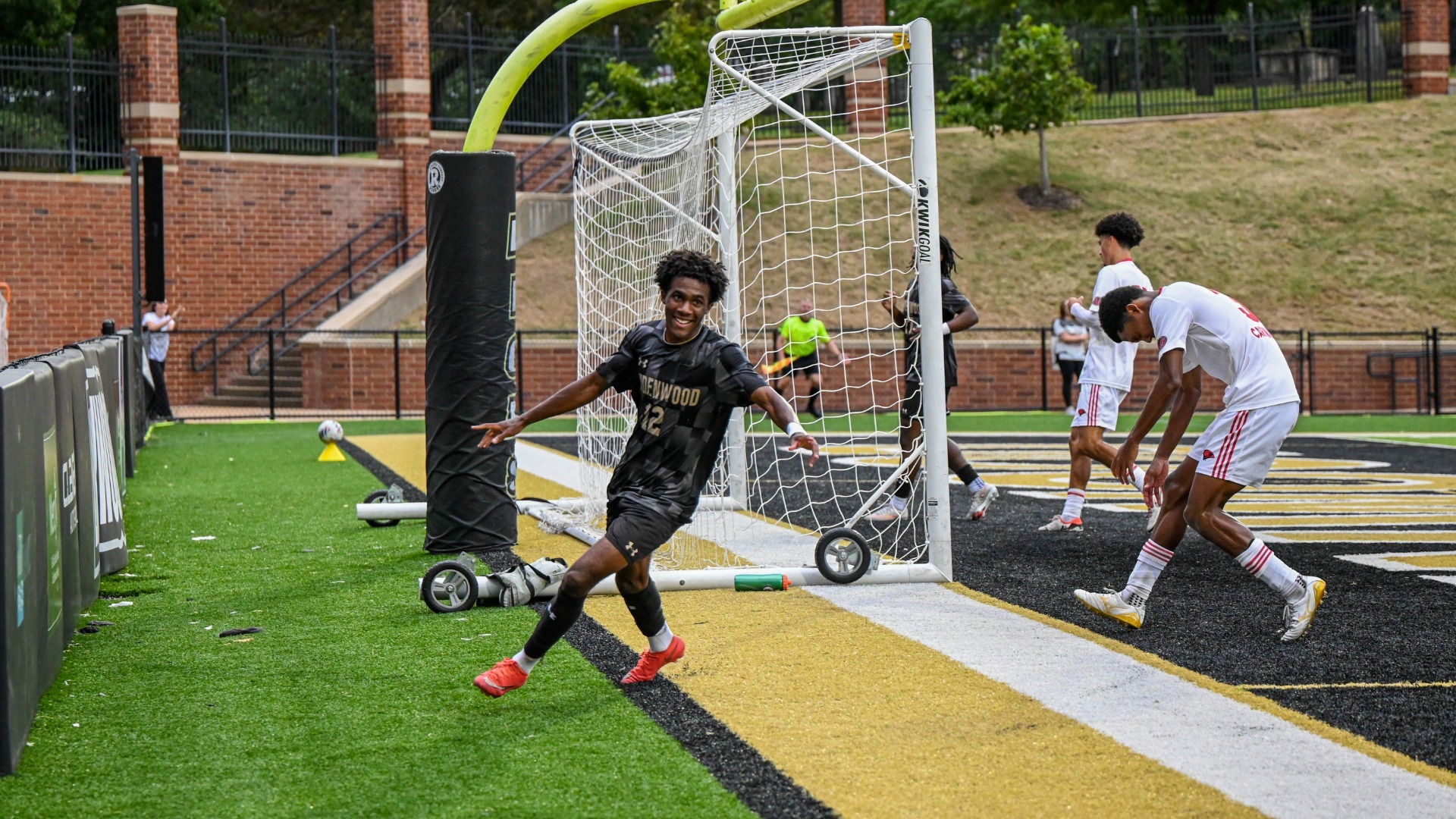 Jeremiah Trusty