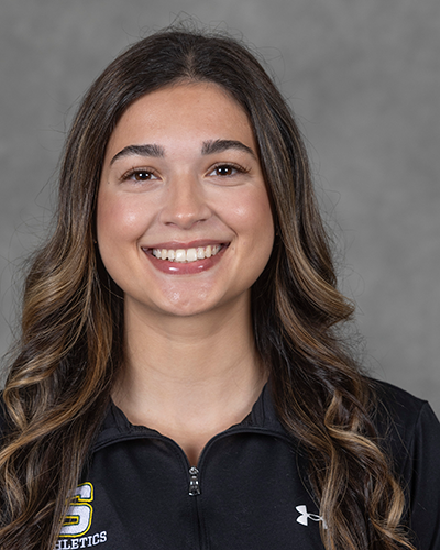 Hailey Giaratano 2024-25 Headshot