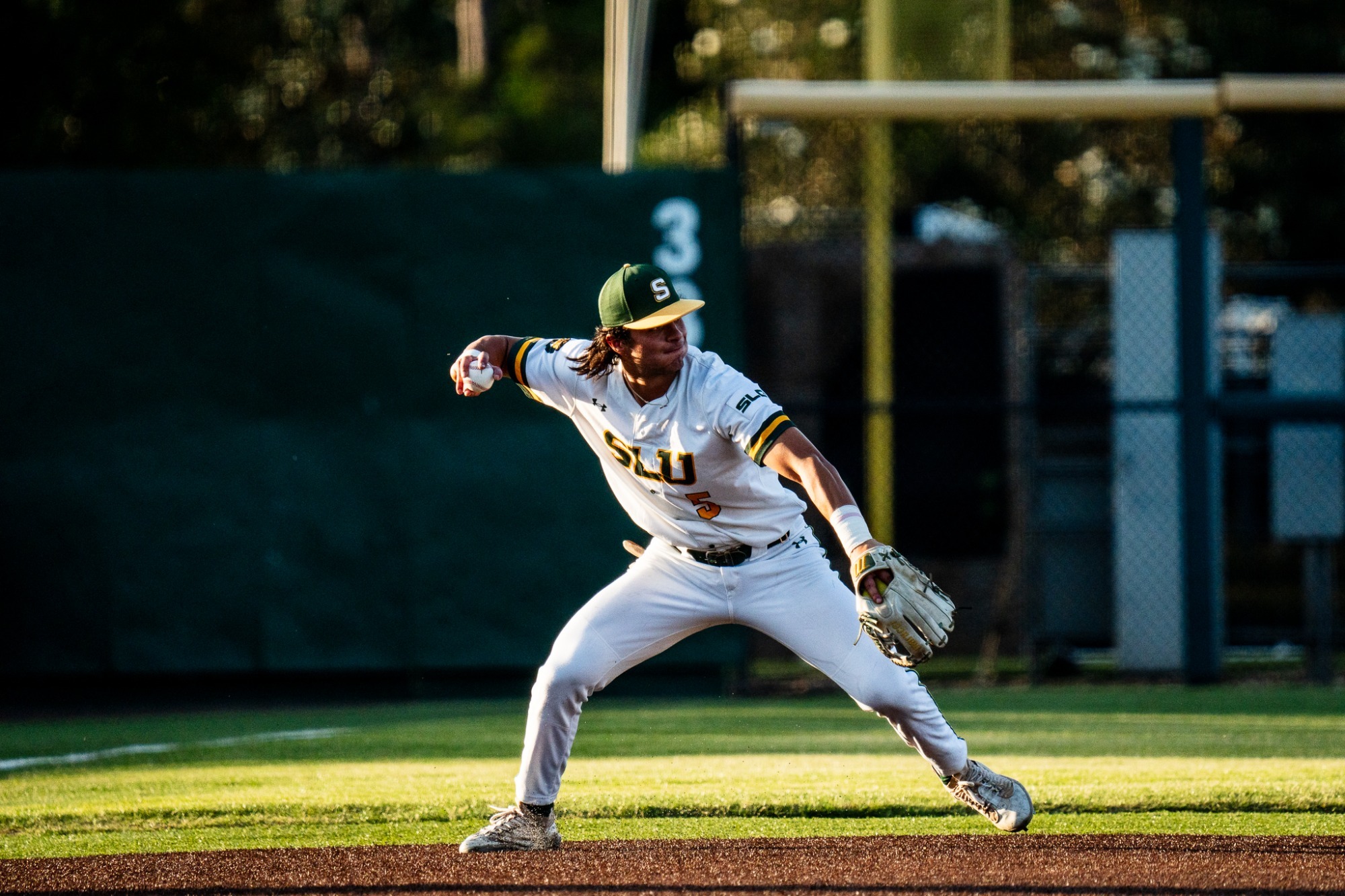 Giovanni Licciardi fires the ball to first base.