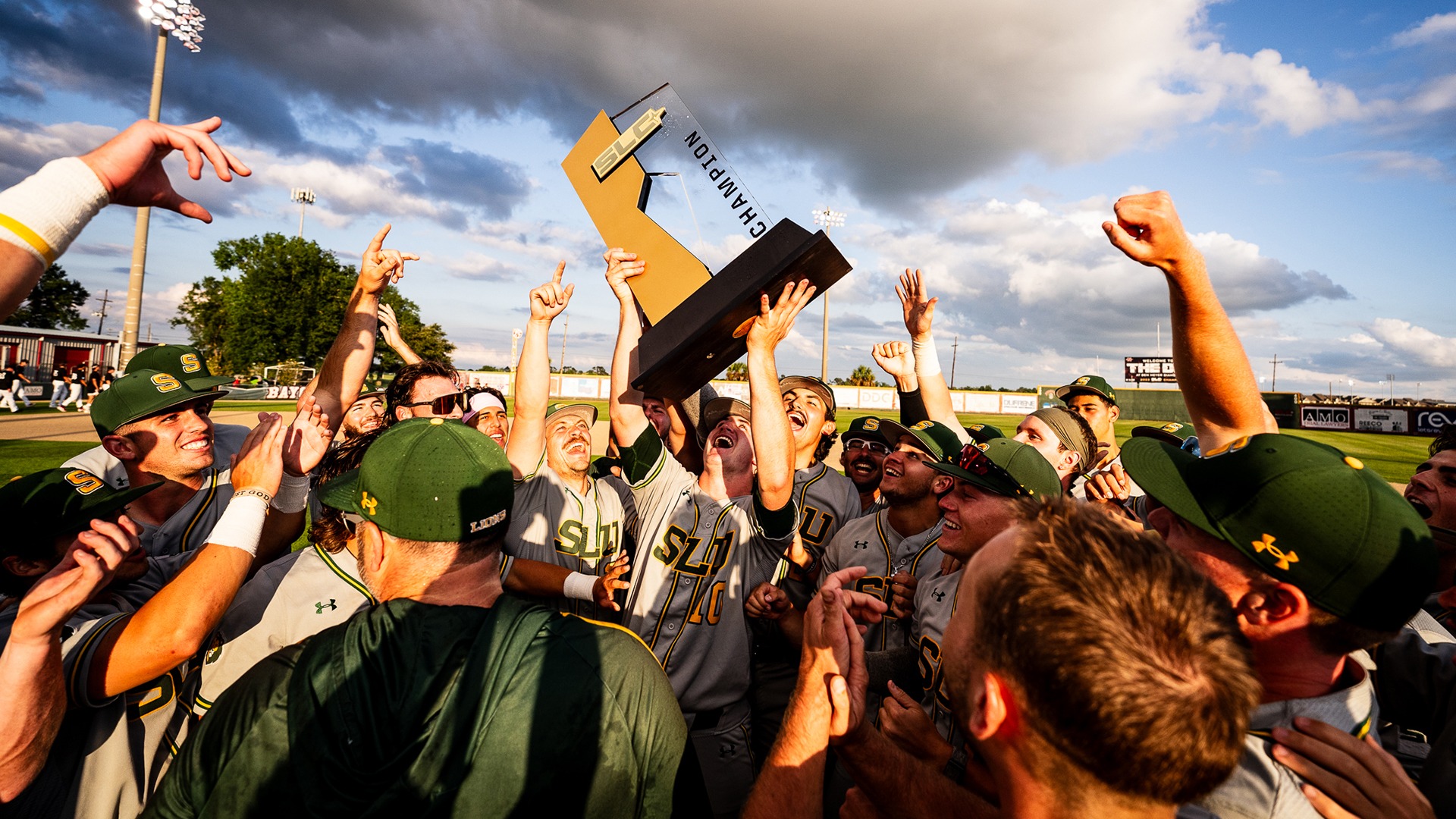 Baseball celebrates SLC Championship
