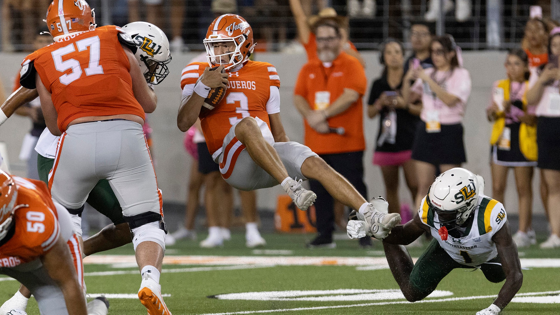 Zay Franks makes a tackle versus UTRGV Oct. 10, 2026