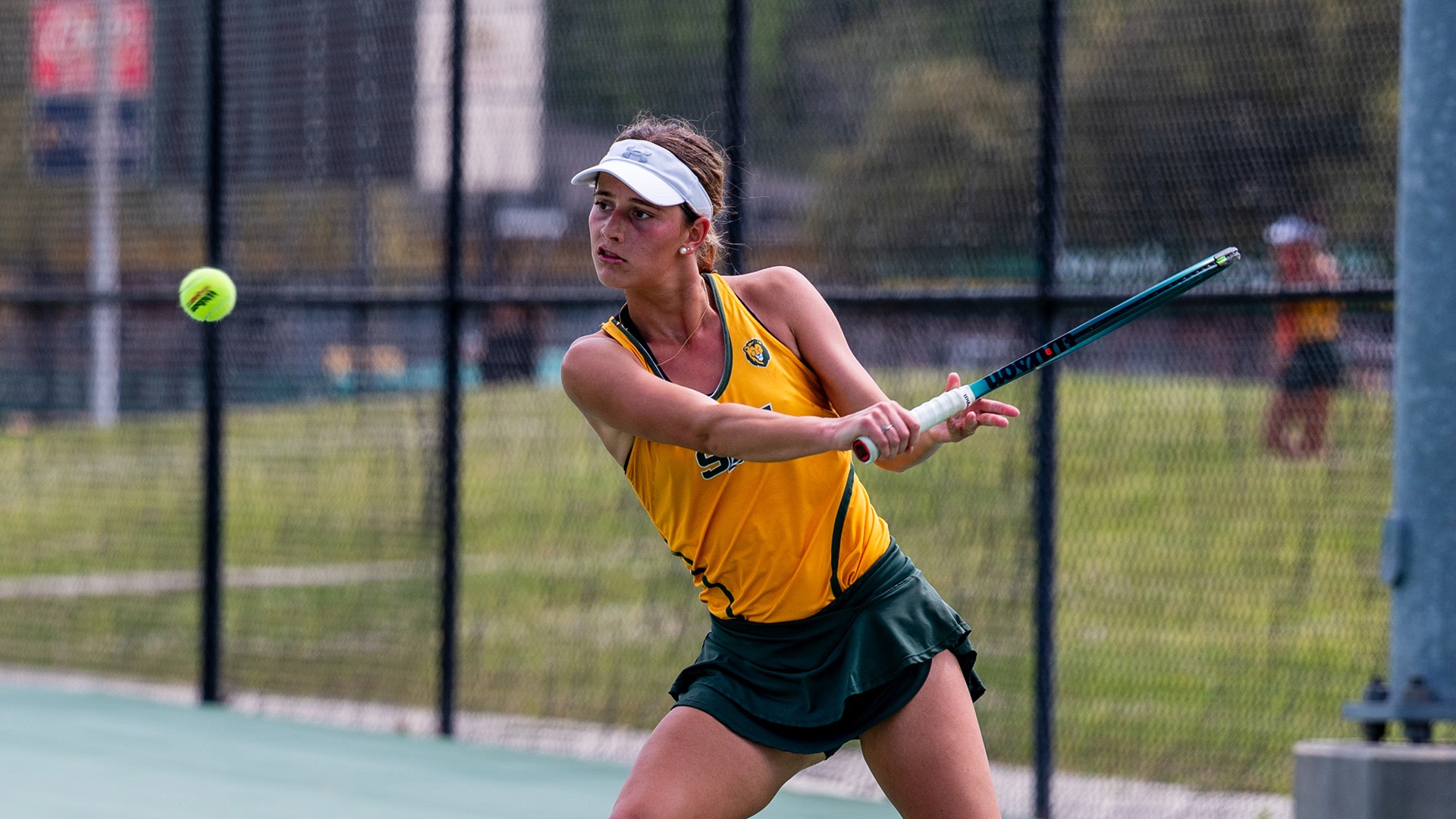 Aitana Darder lines up a shot versus Northwestern State March 23, 2026