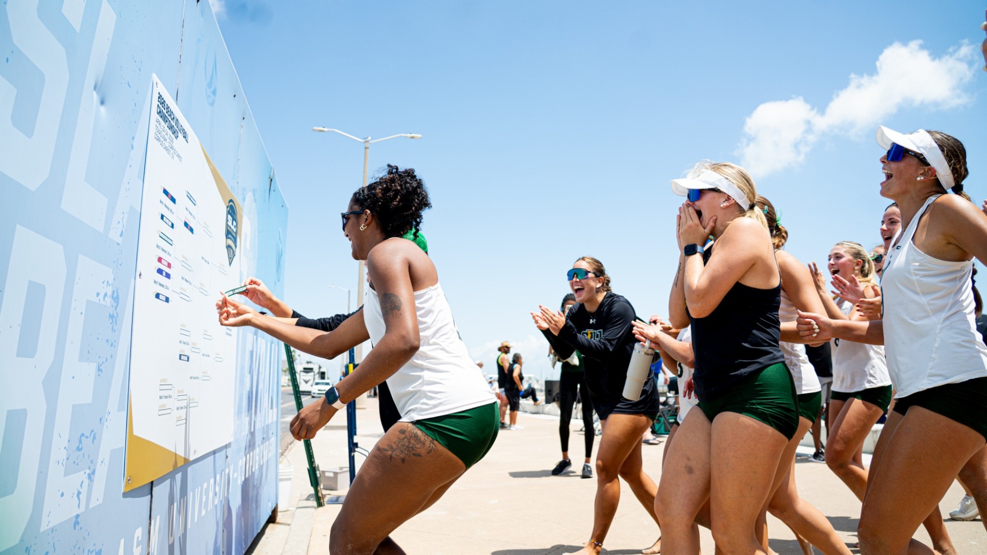 Makayla Hicks and several players move Southeastern sticker to the next round of the bracket while celebrating 