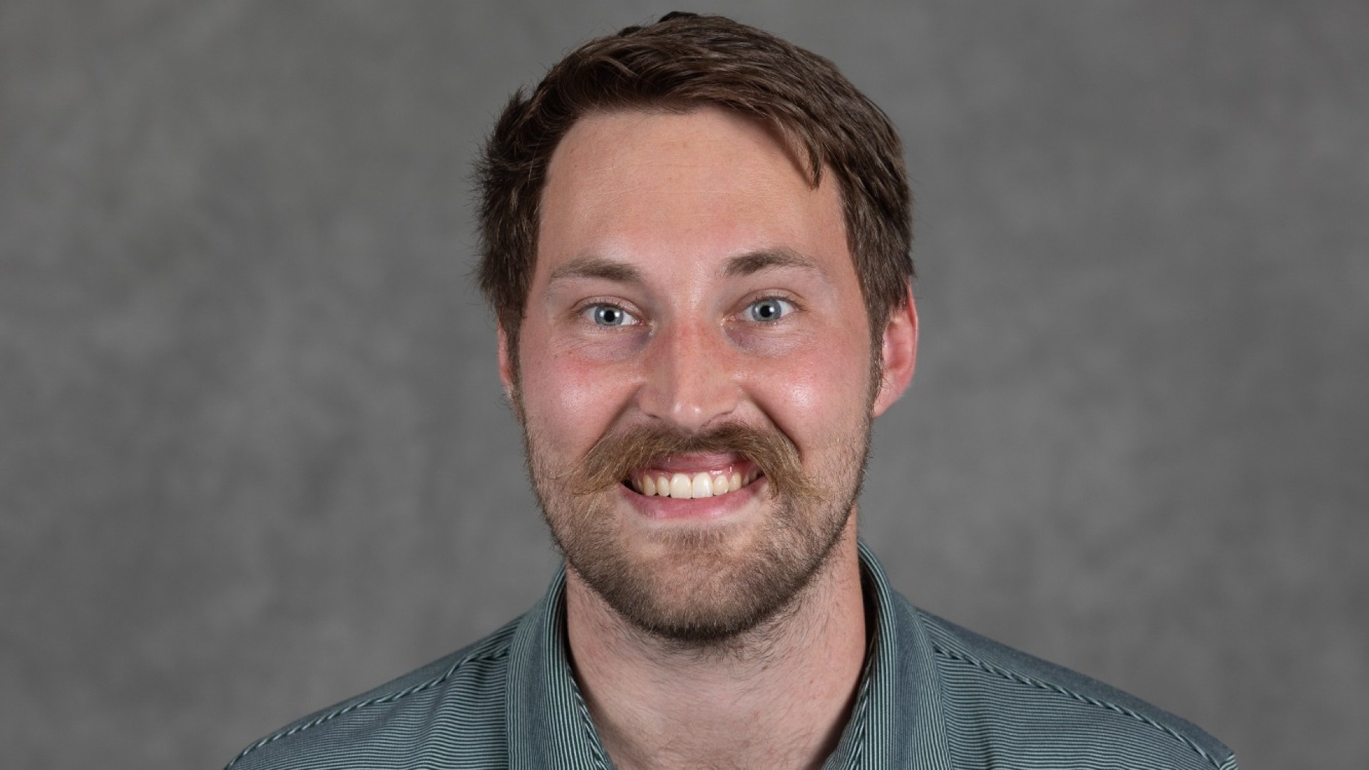 Hired assistant coach Willem Kelson headshot