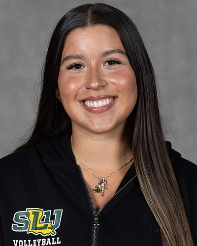 Alexis Gonzalez Headshot