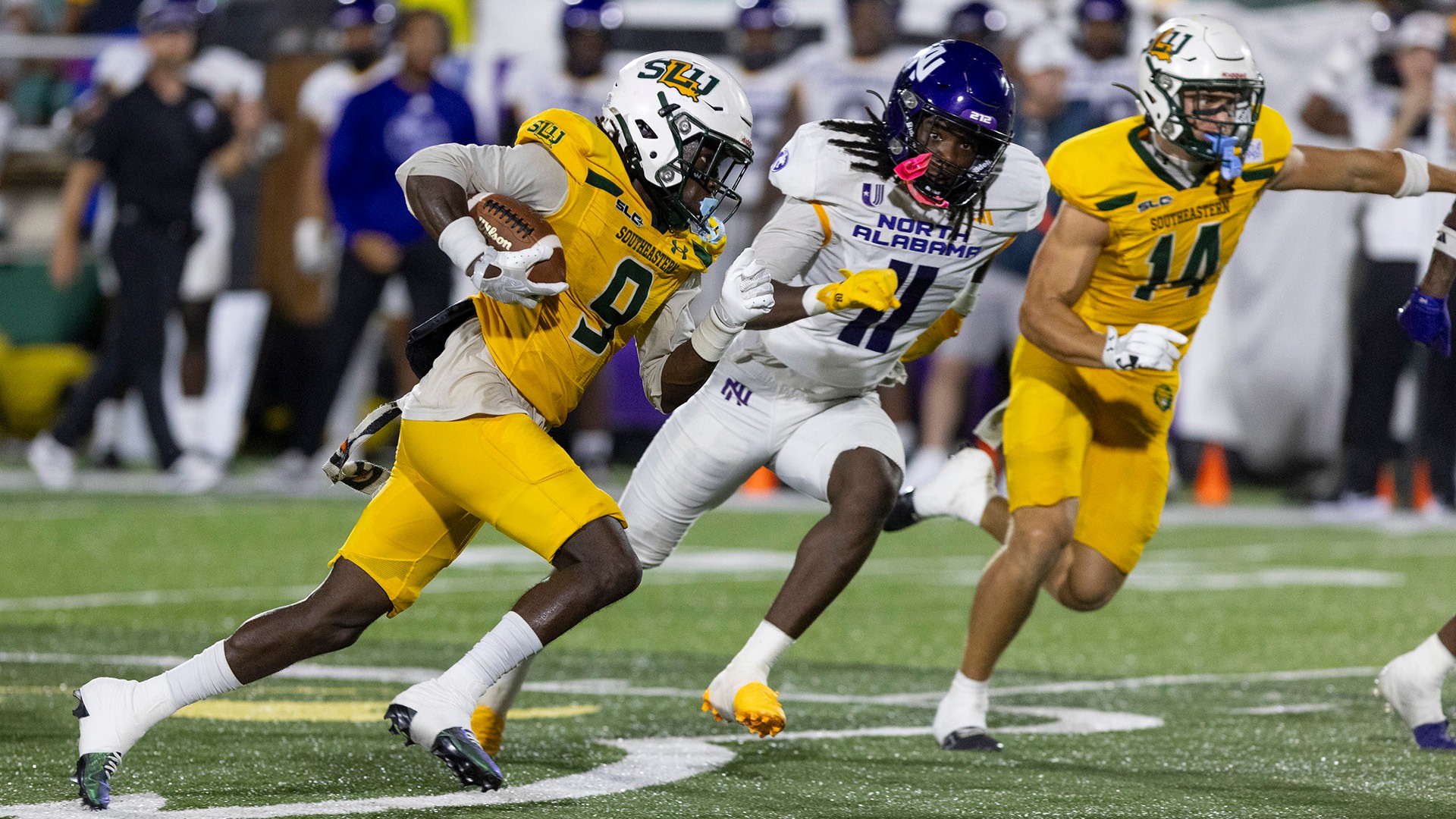 Dkhai Joseph breaks loose in 30-25 win over North Alabama Sept. 12, 2026