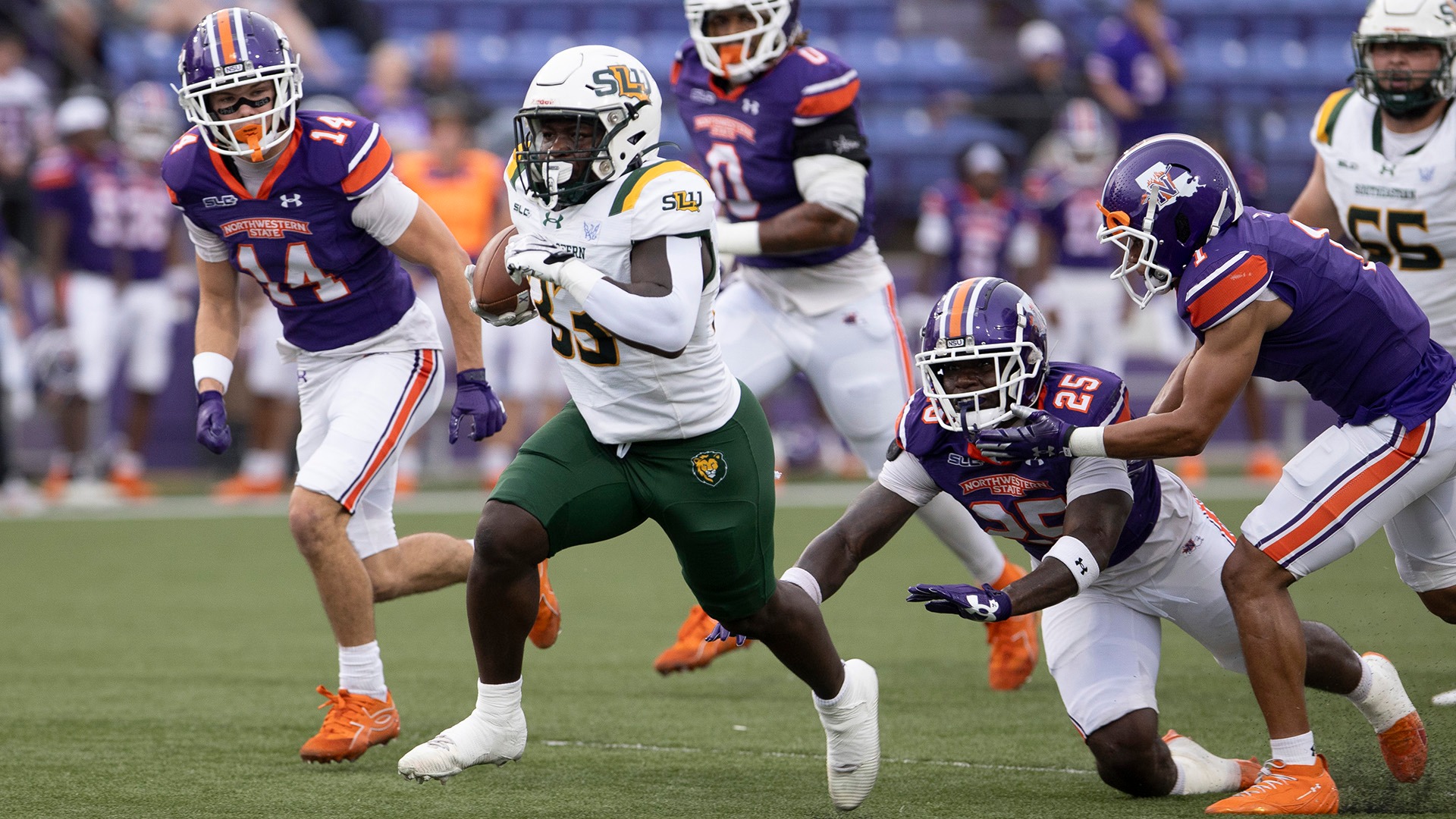 Chad Elzy Jr. breaks loose for a touchdown run in 52-21 win over NSU Sept. 26, 2026