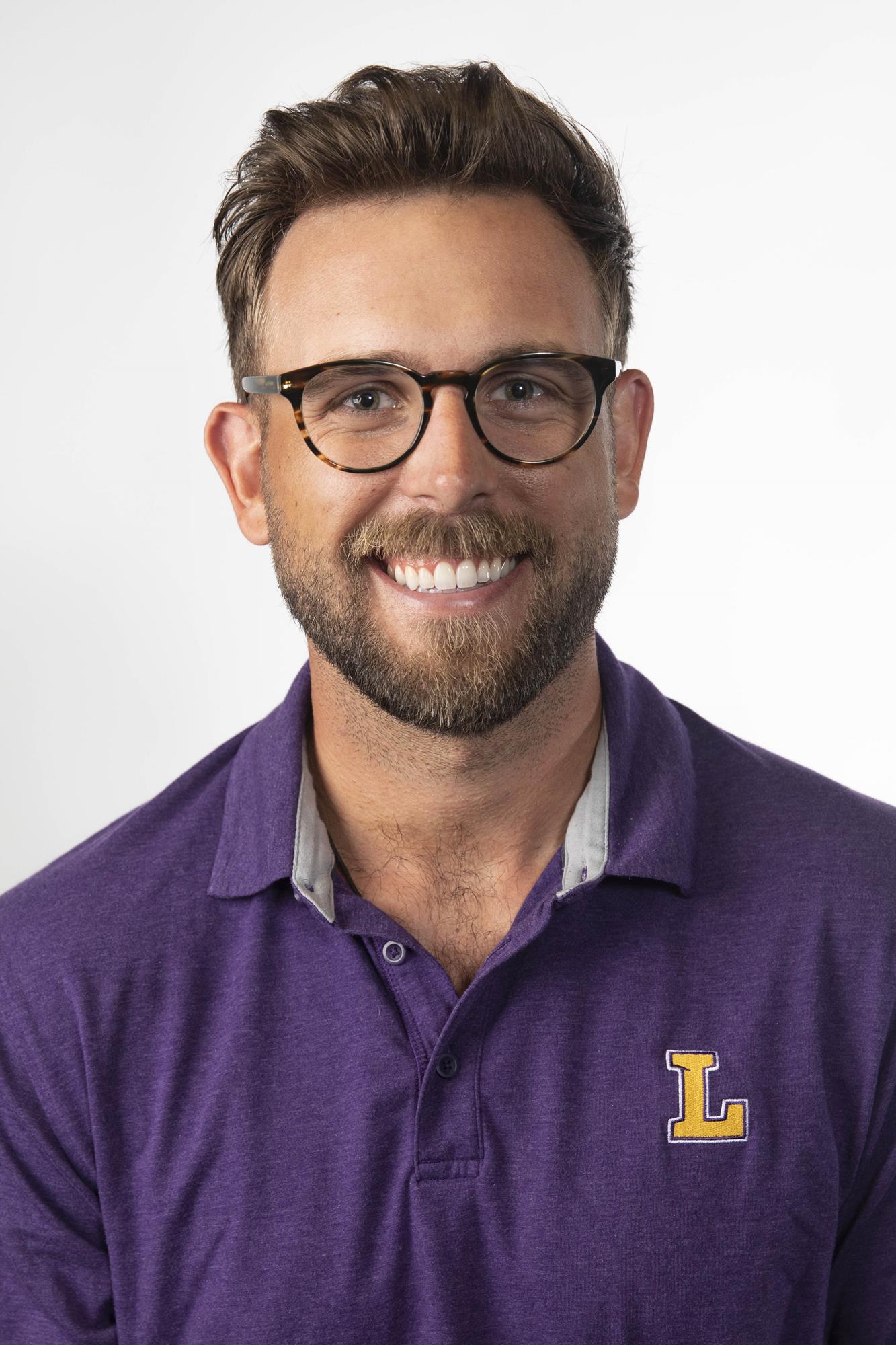 Cole_Buck headshot