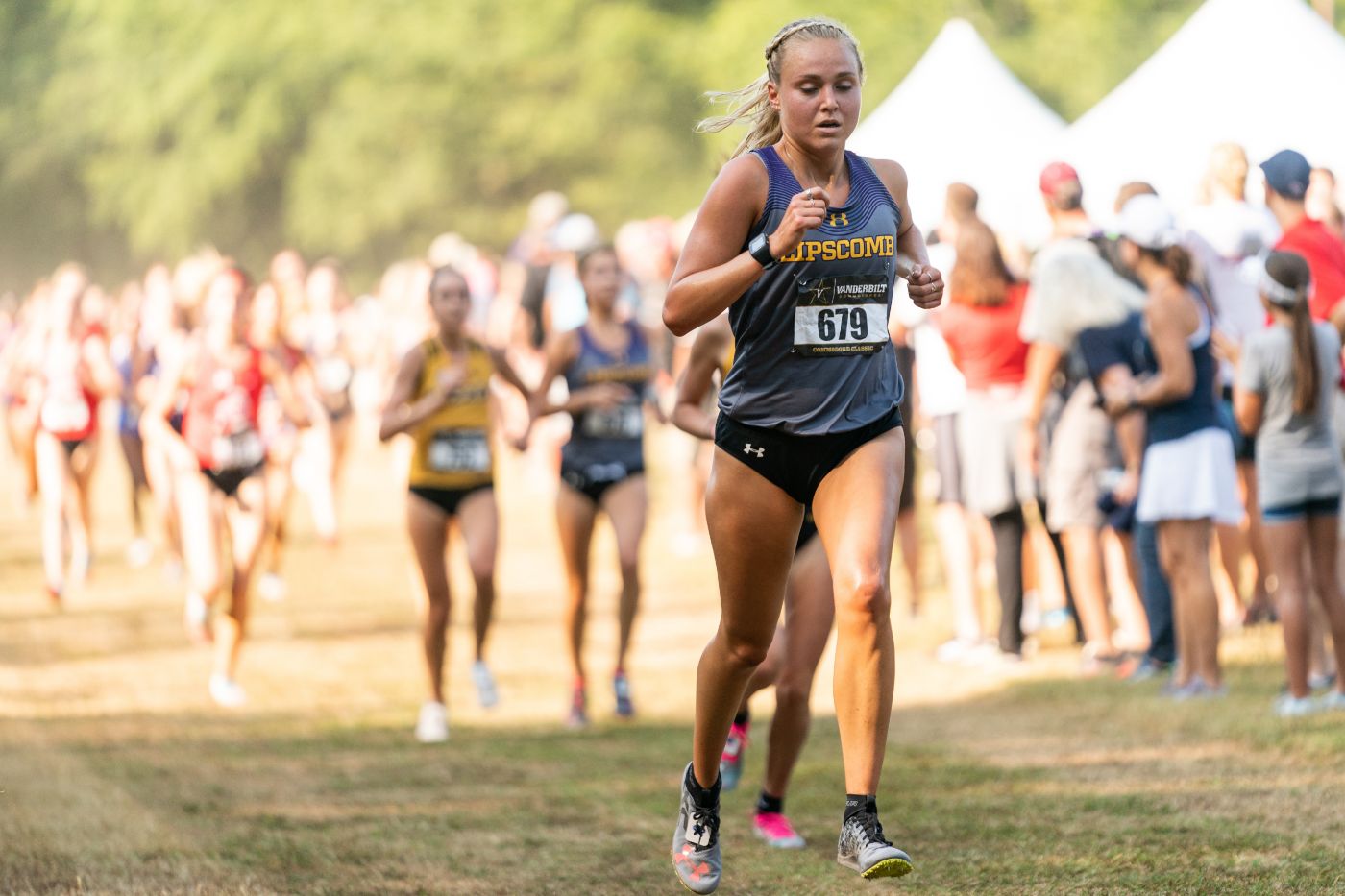 Cross country places 2nd, 4th at Louisville Classic University