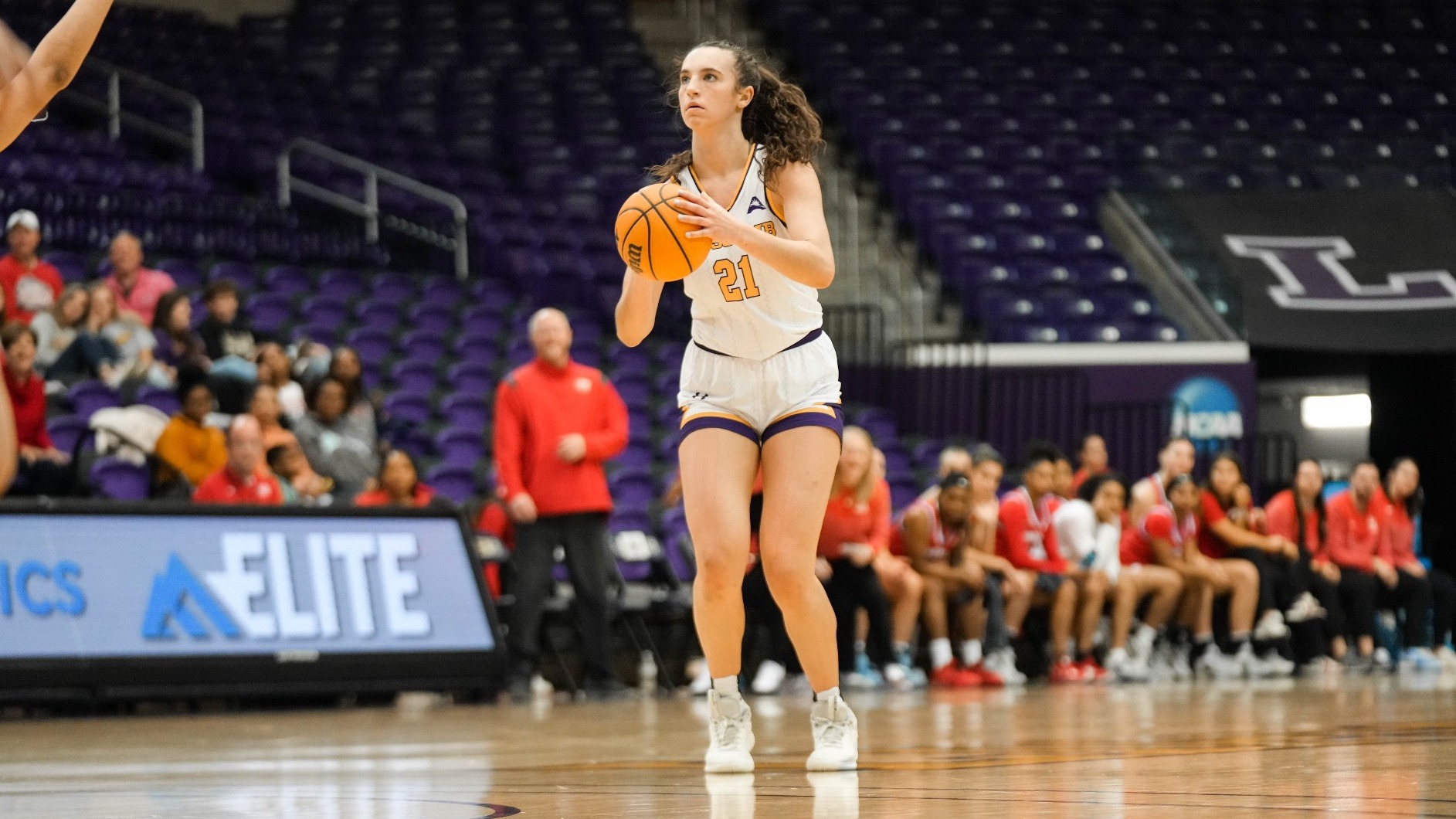 Bella Vinson 202324 Women's Basketball University