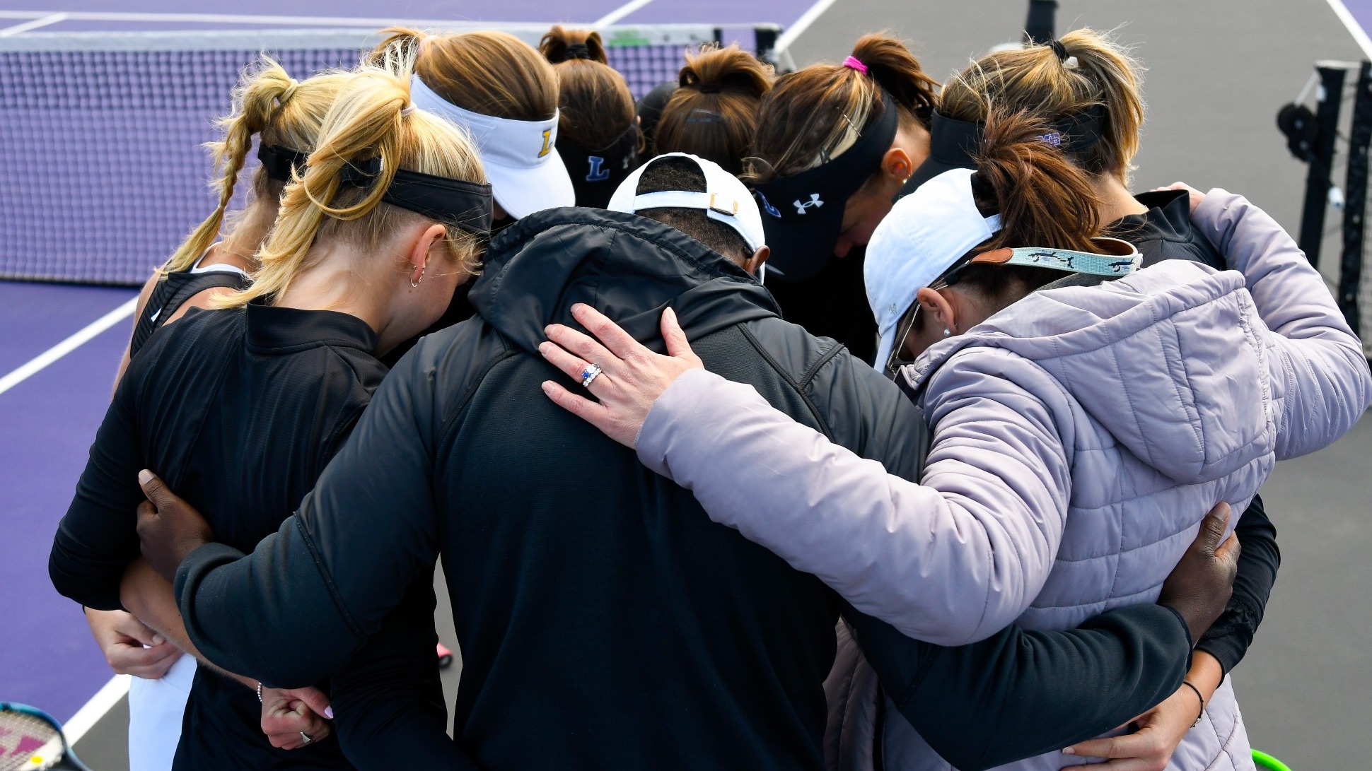 Women’s Tennis Wraps Up 2023 Season in 42 Loss to Bears