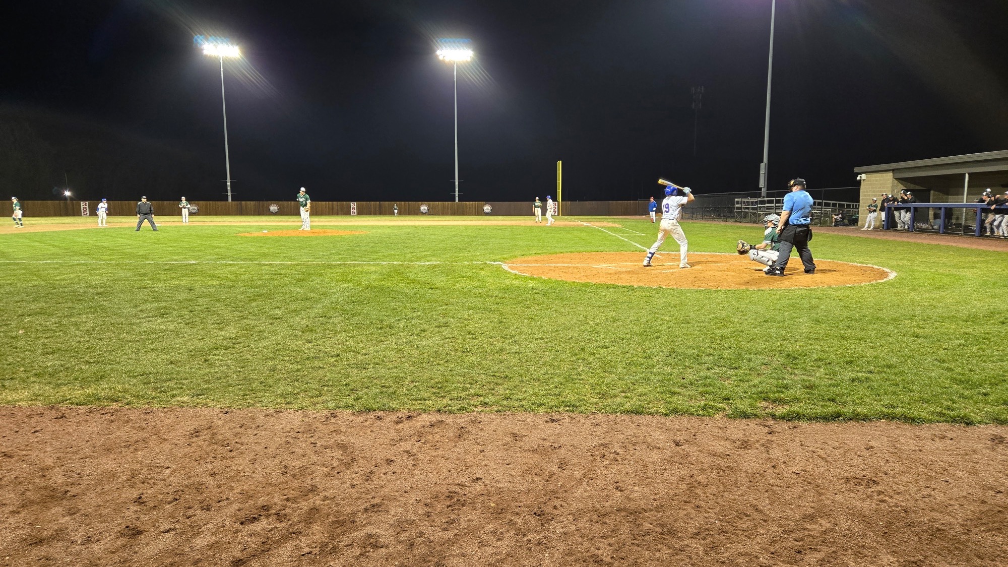 LLCC baseball team hitting.