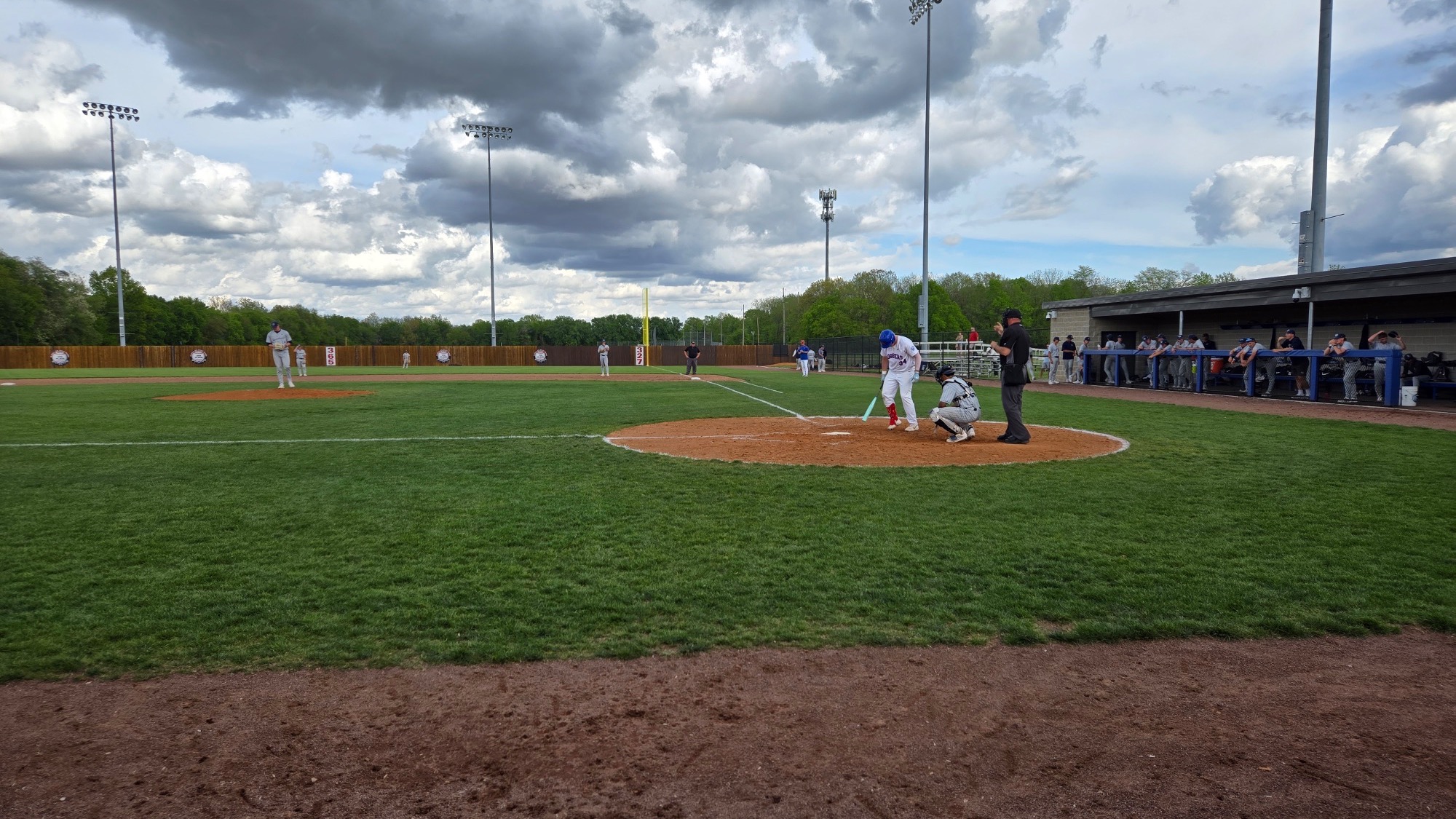 LLCC baseball player getting ready to hit.