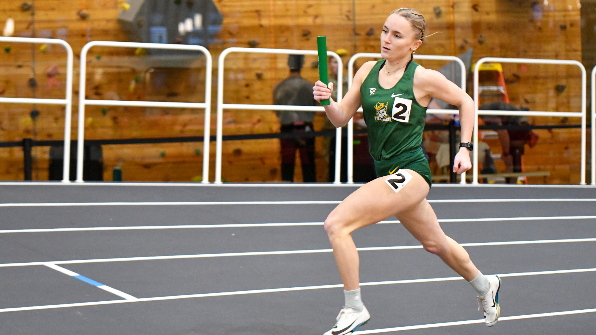 LandriMartinka_IndoorTrack