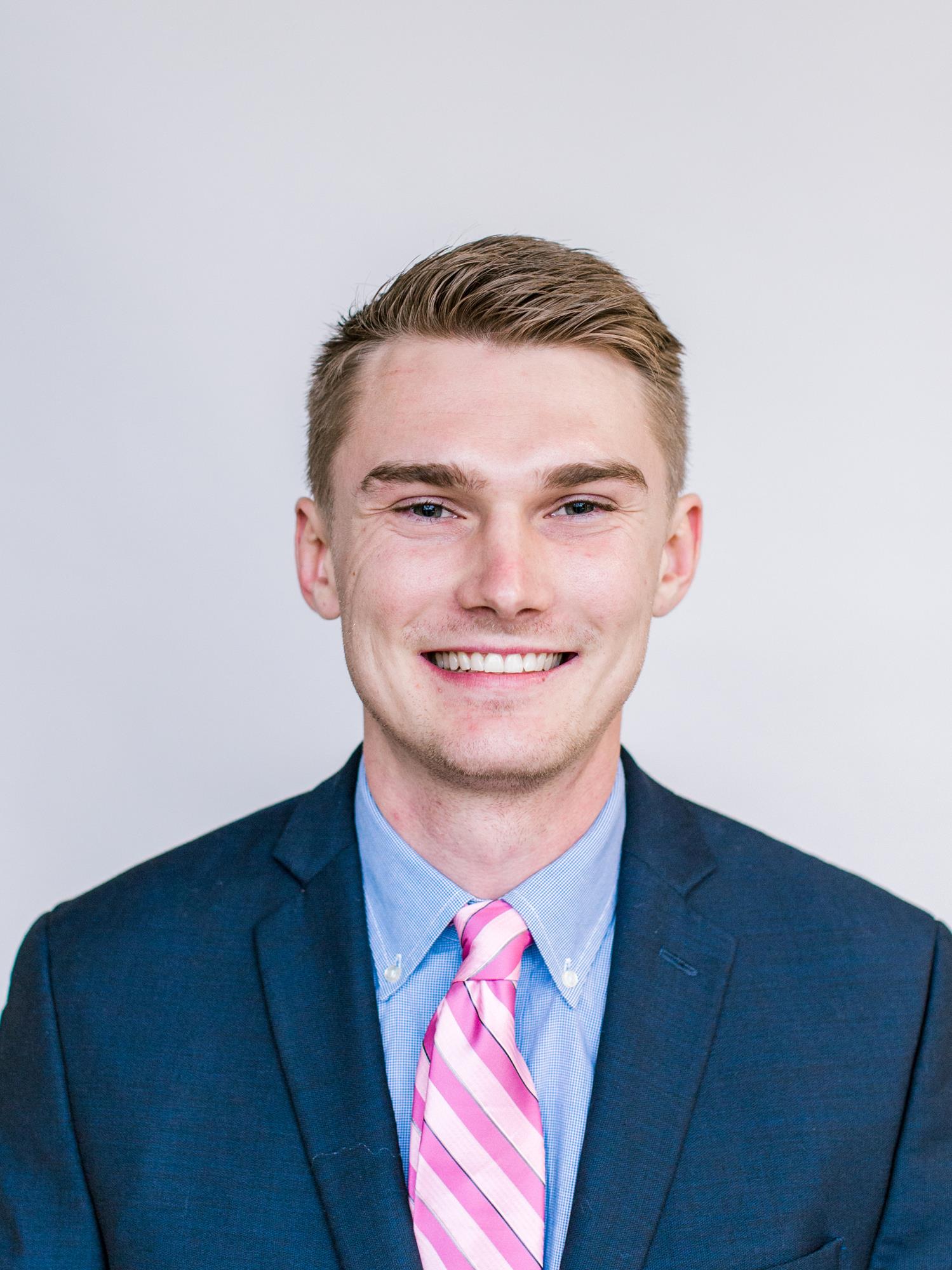 coach bailey headshot