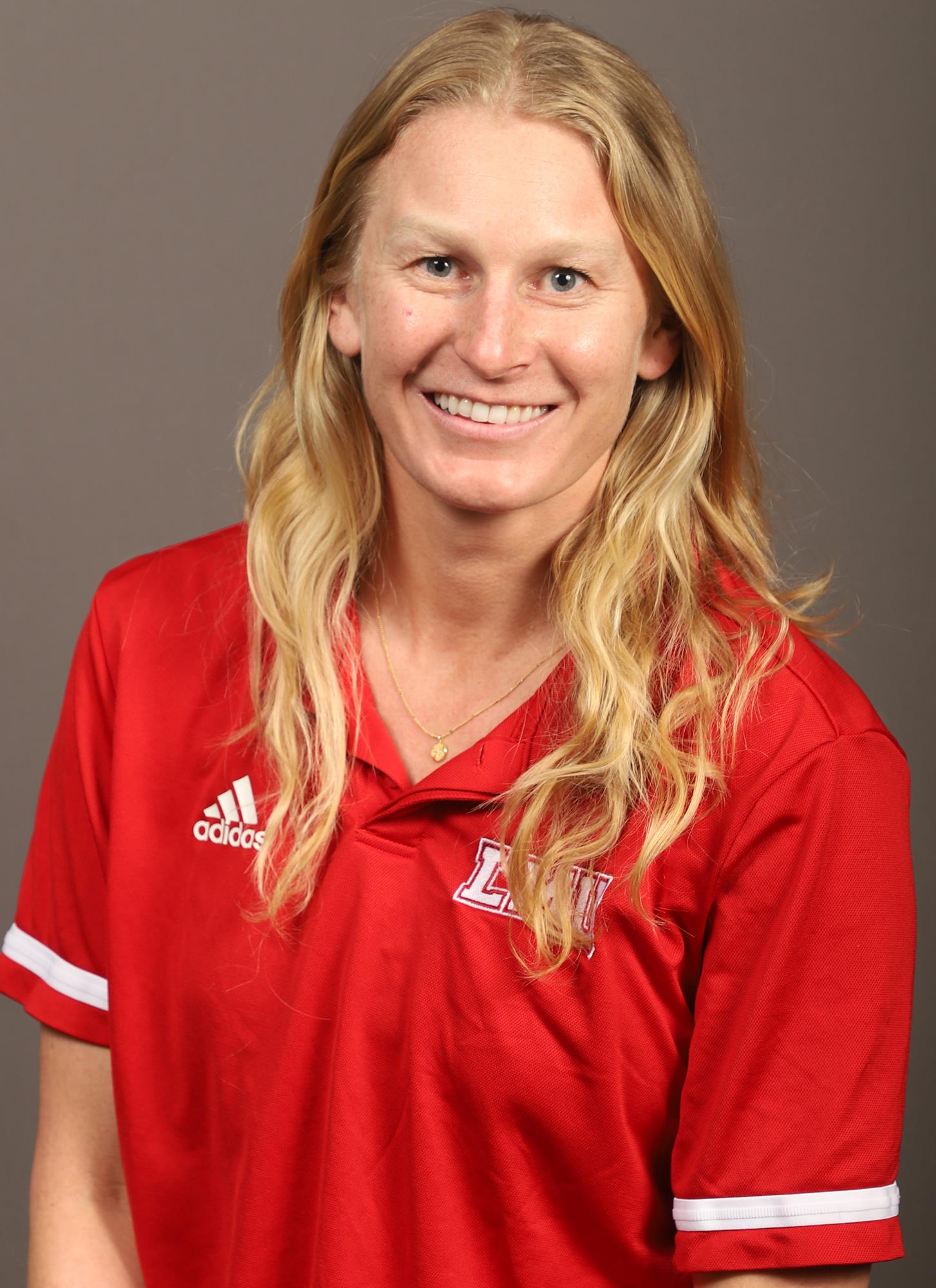 Kelly_Reeves_Headshot_2022